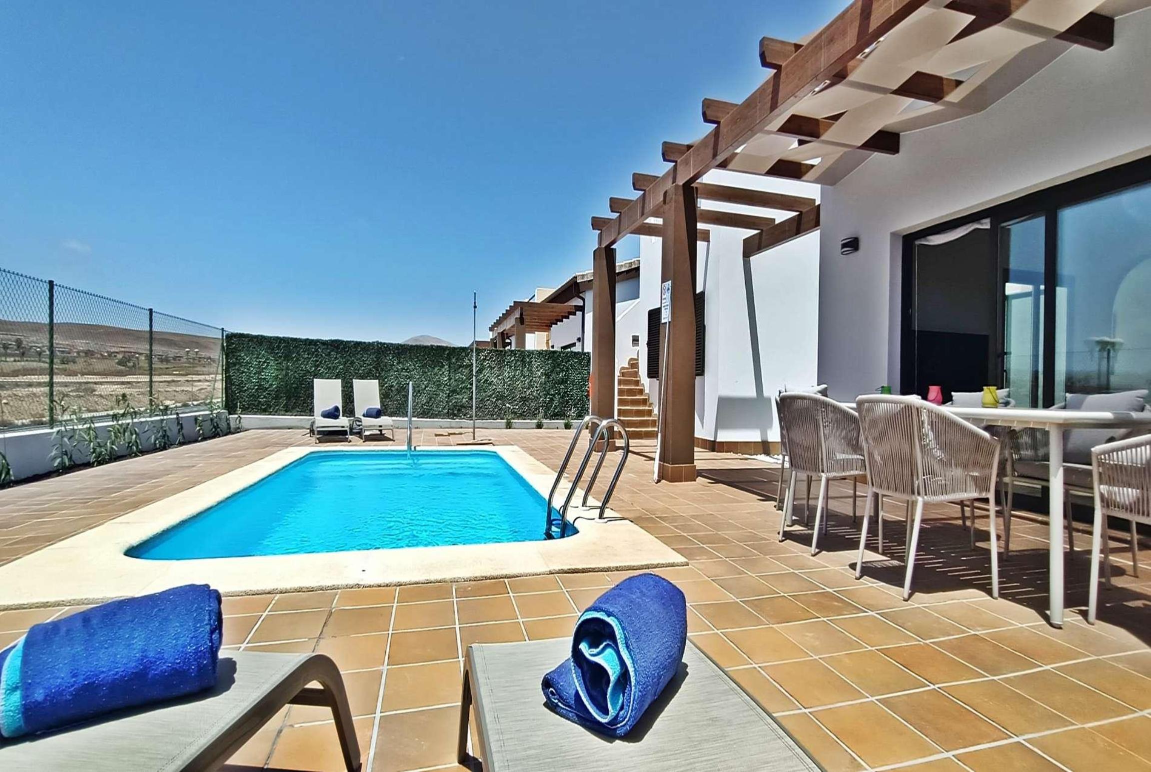 Property Image 1 - Fantastic modern villa with private pool