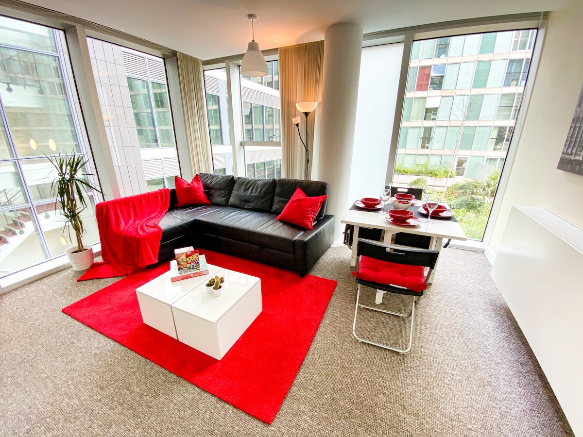 Property Image 1 - 🌟Central HUB Apartment with Parking & Netflix🌟