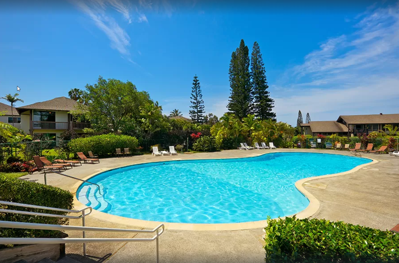 Largest condo pool in Princeville