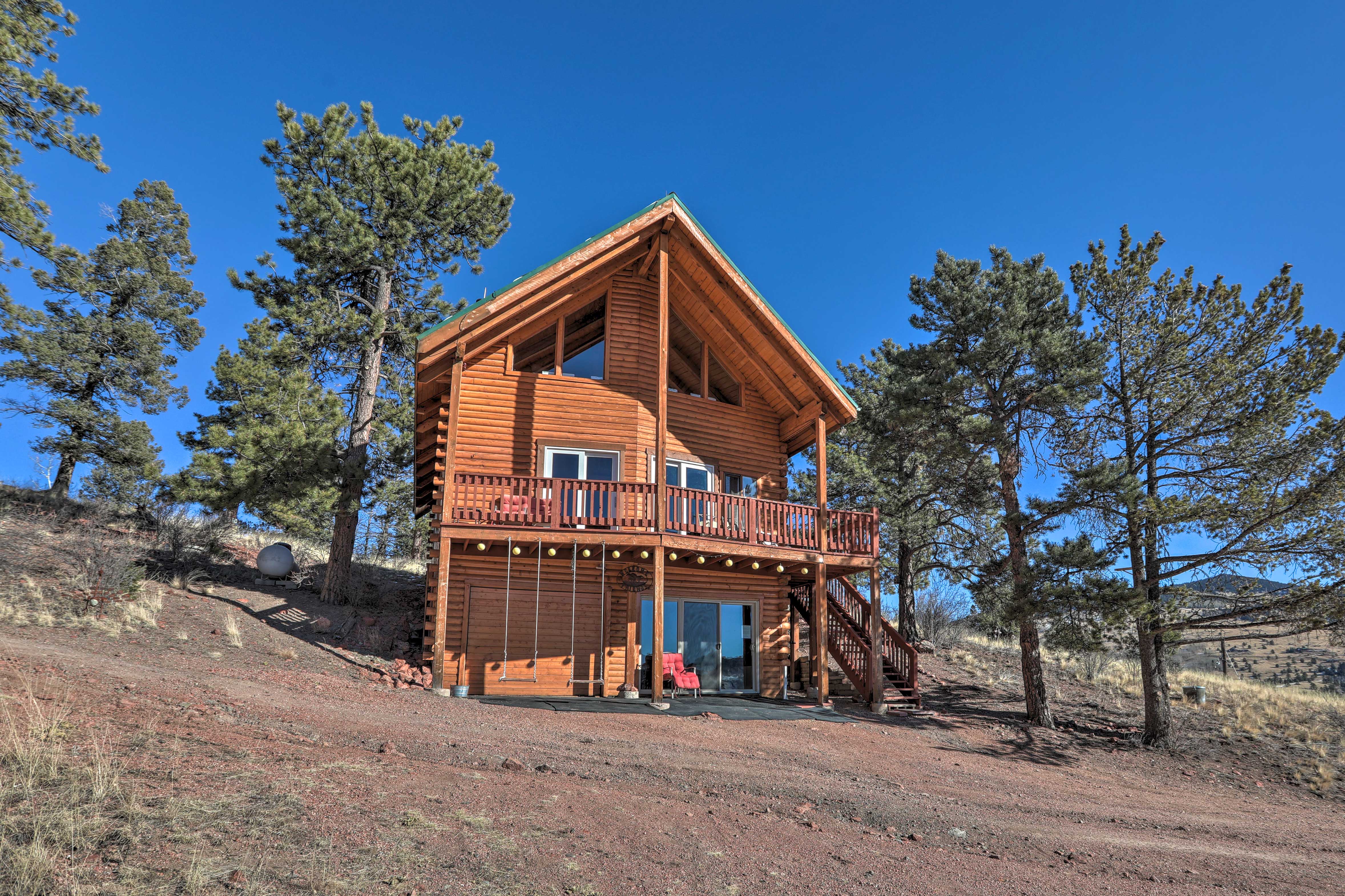 Property Image 1 - Cripple Creek Escape with Deck + Mountain Views!