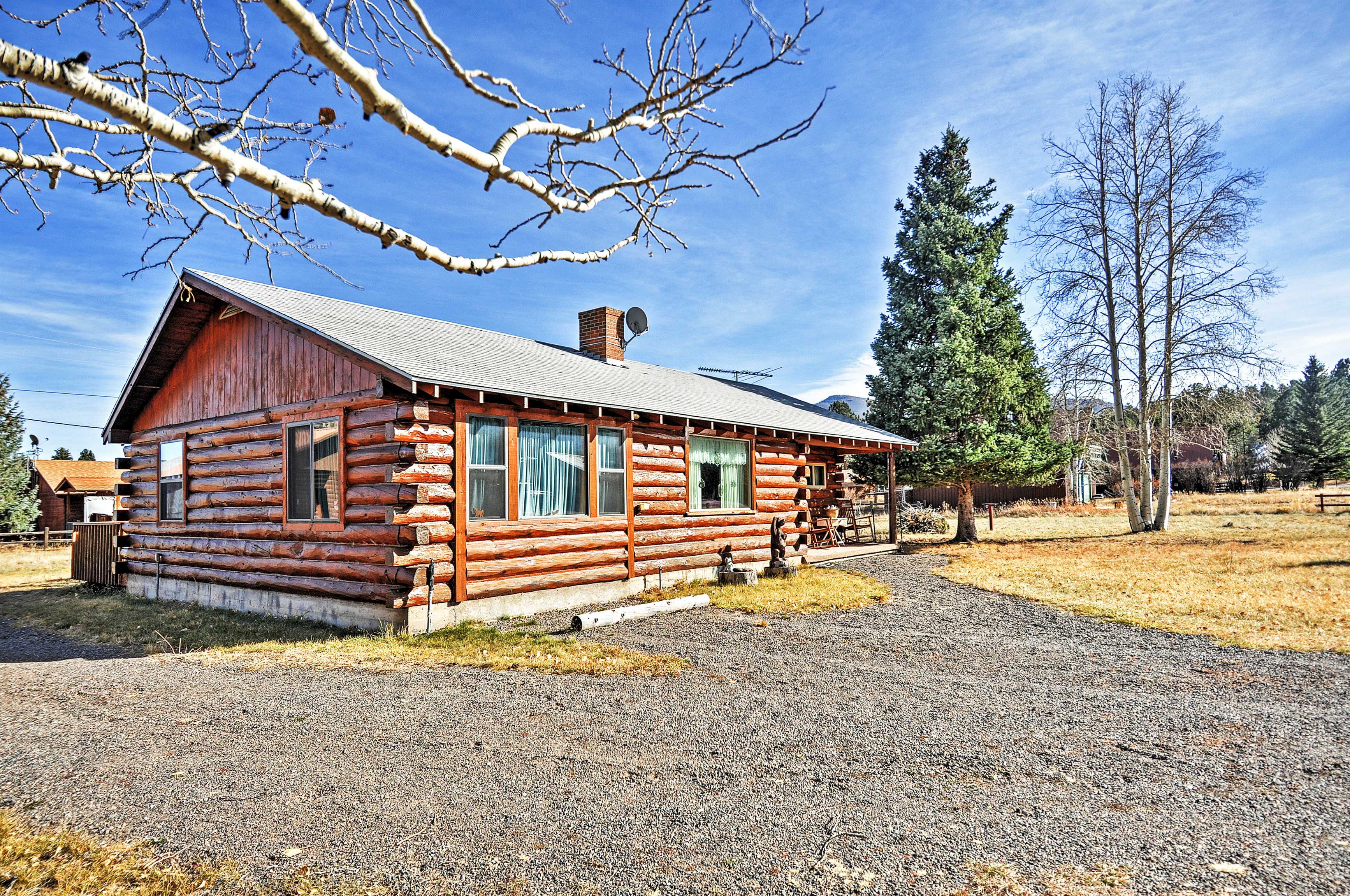 Property Image 2 - South Fork Log Cabin w/ Beautiful Mountain Views!