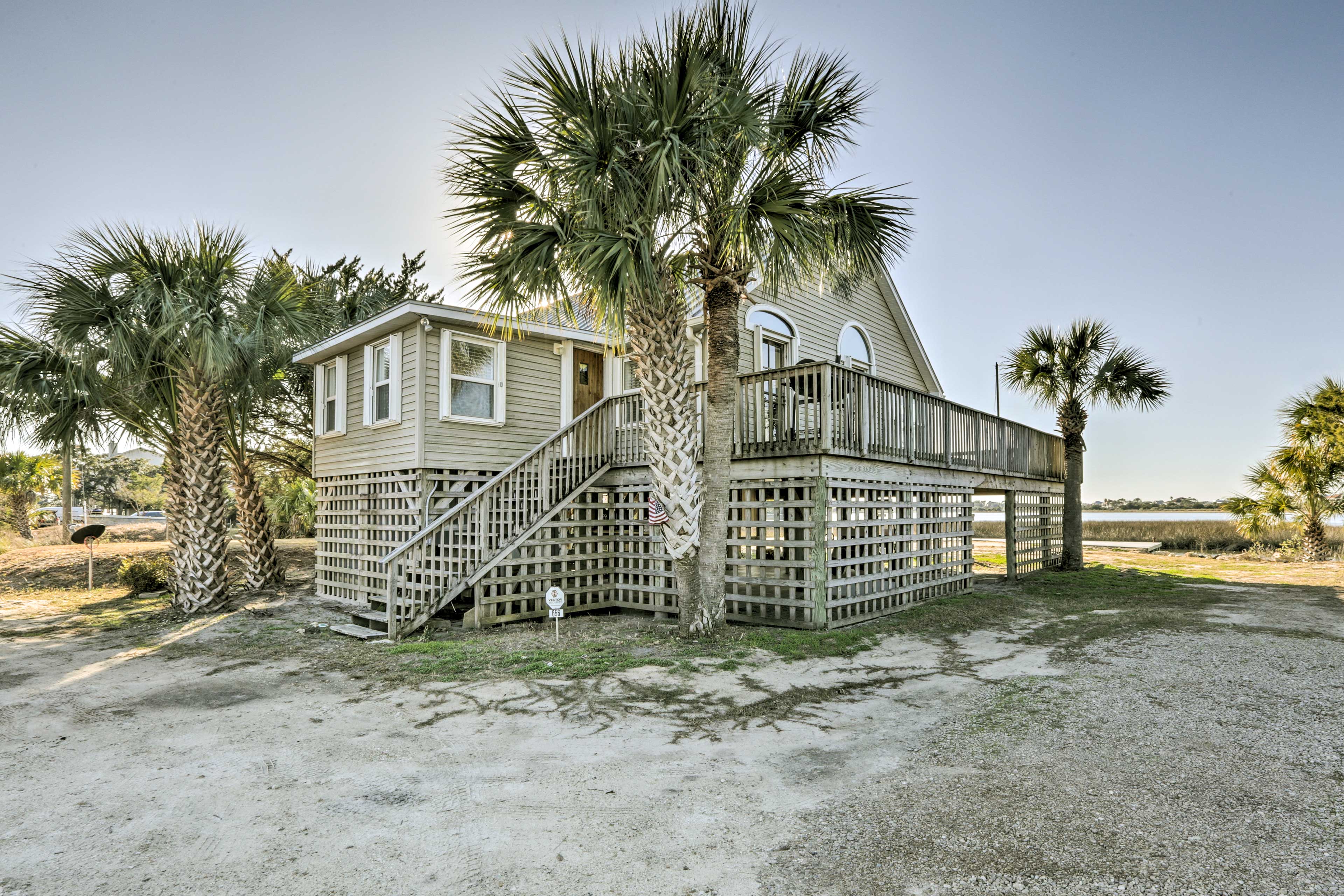 Property Image 2 - Cozy Waterfront ’Island House’ on Live Oak Island!