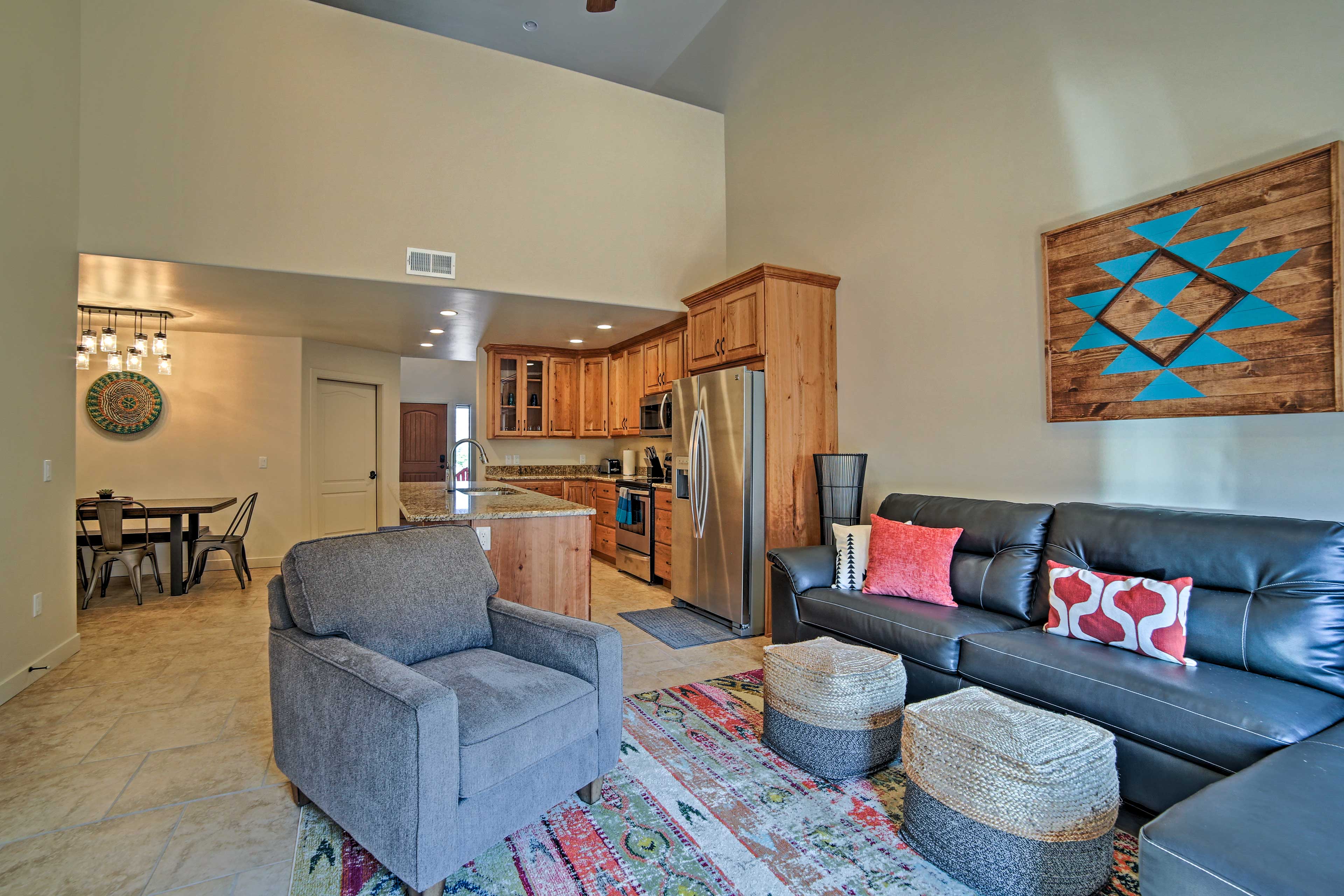 Property Image 1 - Moab Townhome w/Hot Tub & Patio - Near Arches