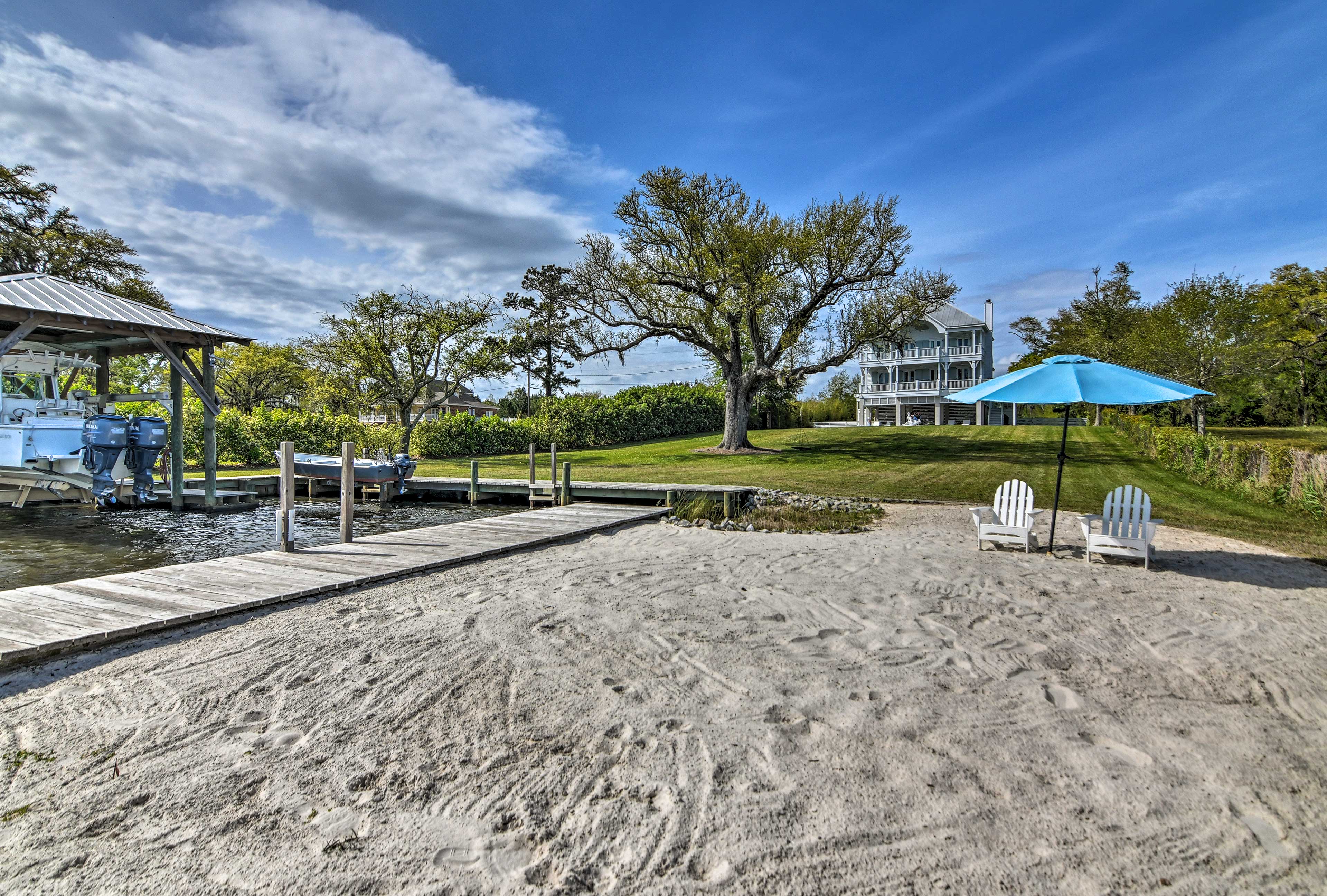 Property Image 1 - Family Waterfront Getaway with Pool & Boat Dock