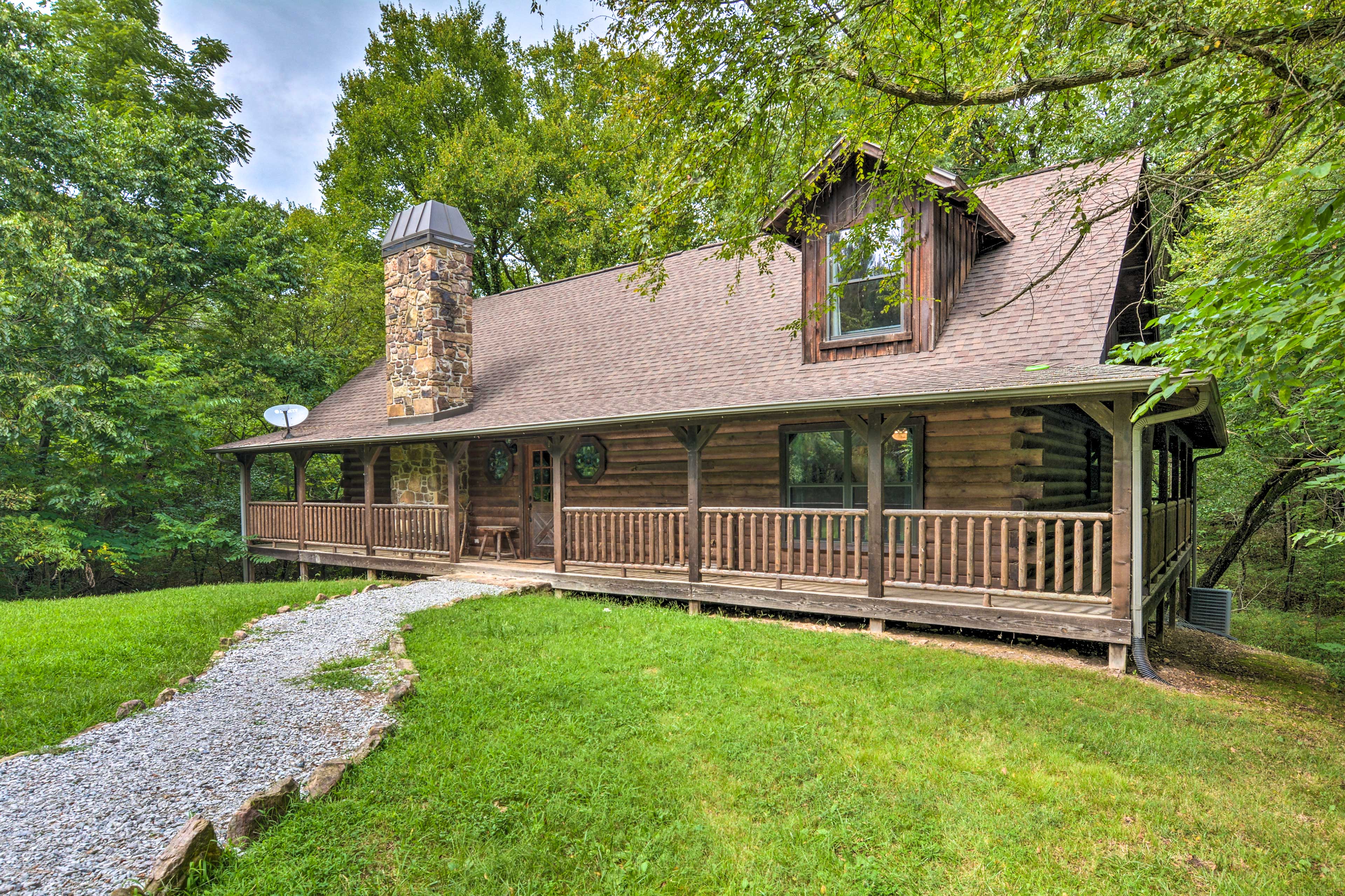 Property Image 1 - Secluded Sulphur Springs Cabin w/ Fire Pit & Deck!