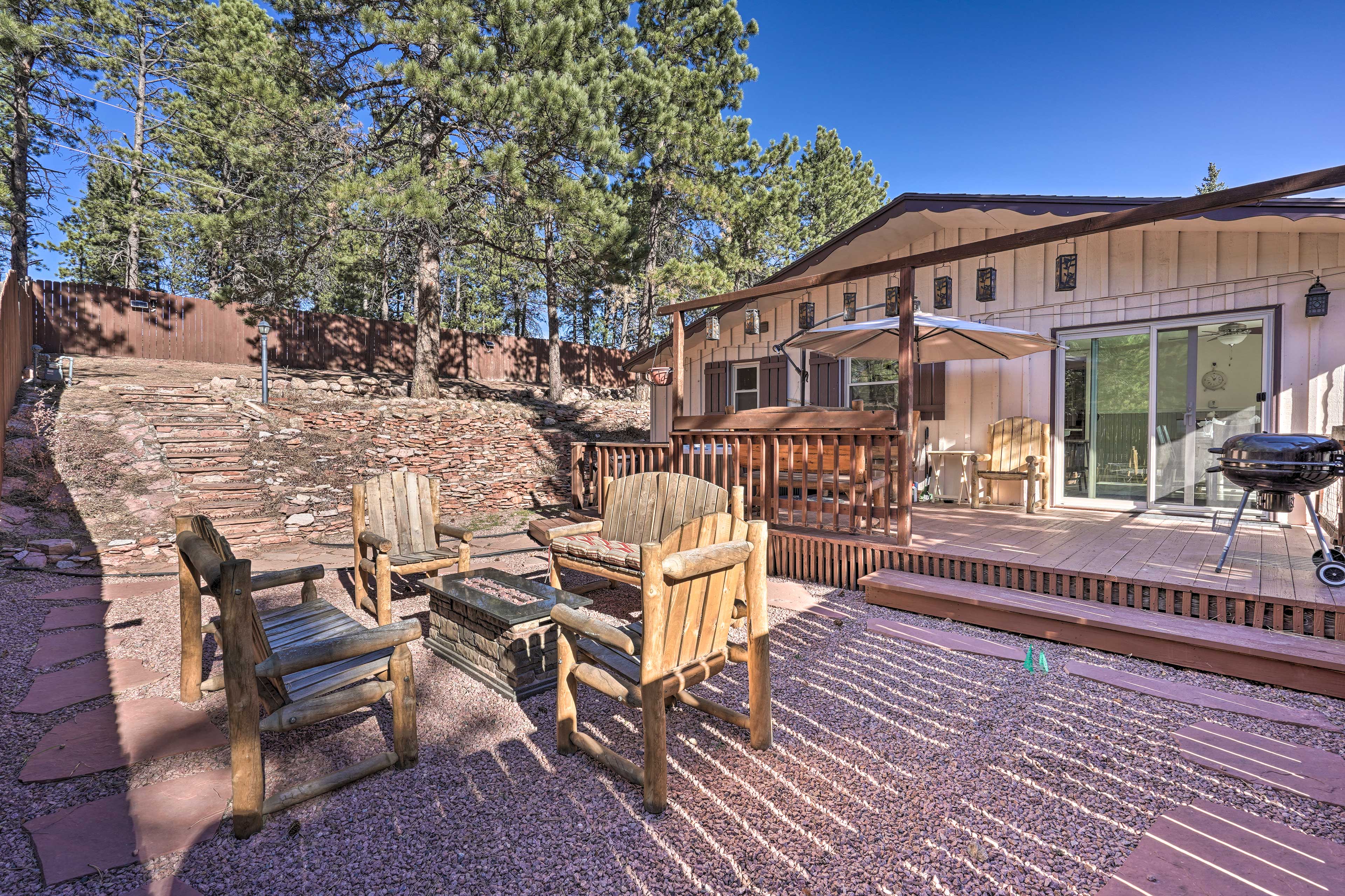 Property Image 1 - Peaceful Getaway w/ Private Hot Tub + Mtn Views!