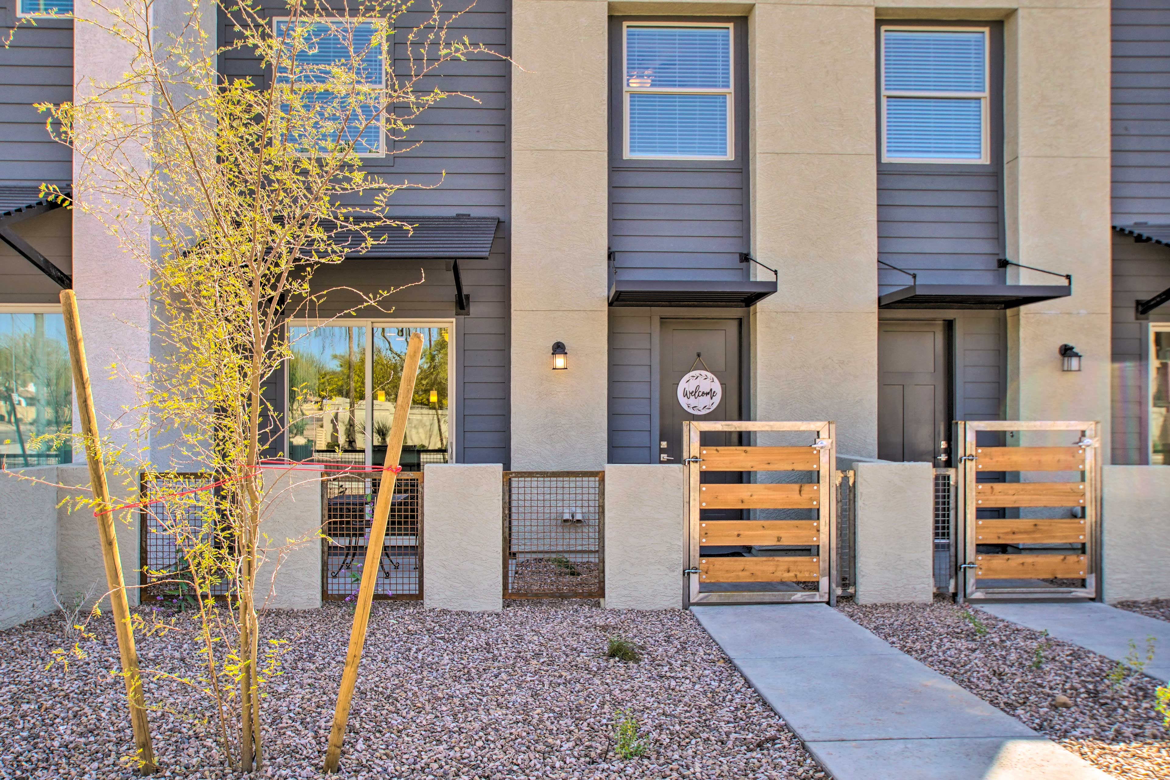 Property Image 2 - NEW! Stylish Mesa Townhome, 8 Mi to Usery Mtn Park