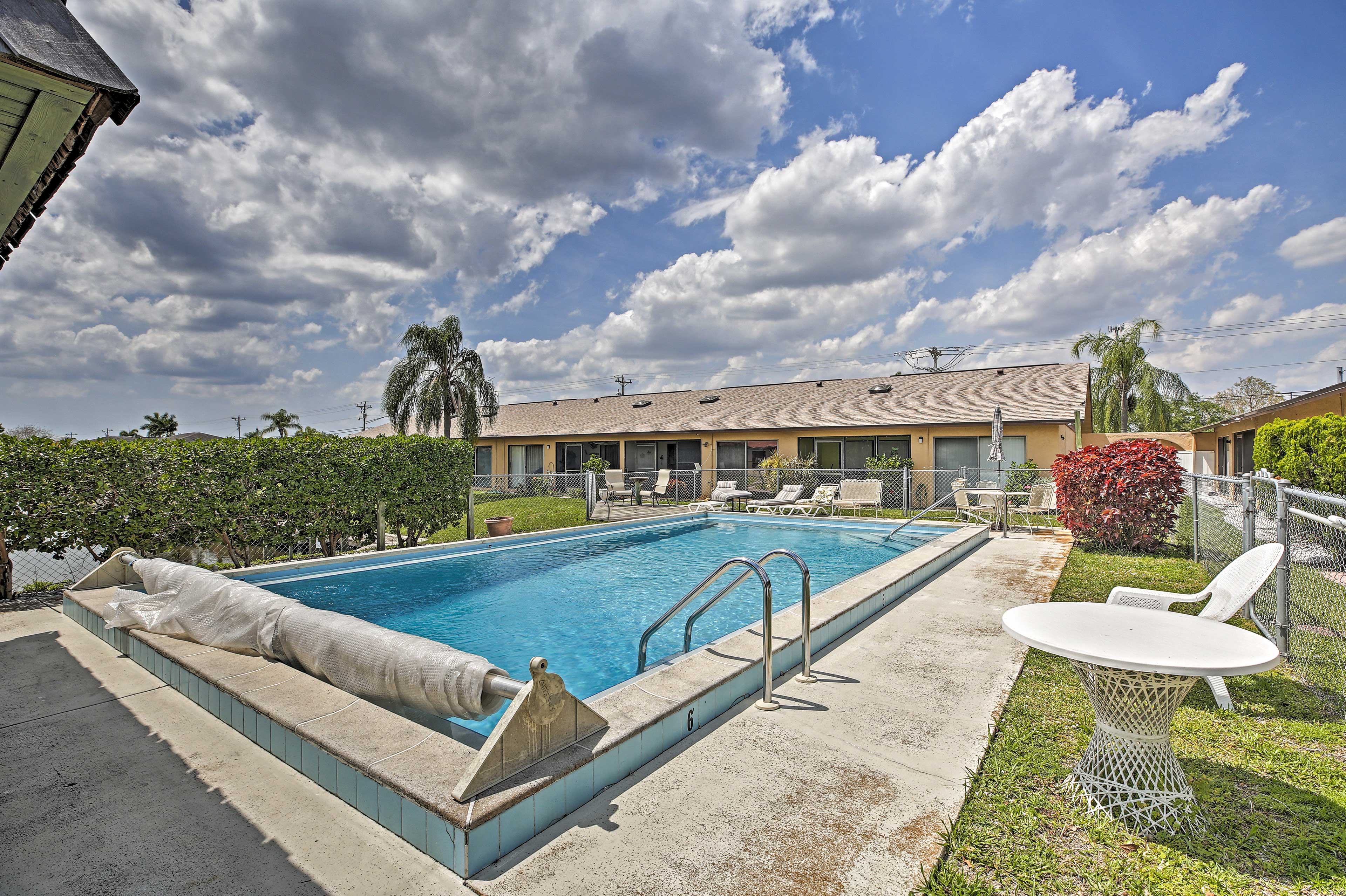 Property Image 2 - Cape Coral Condo with Community Pool & Tiki Bar!
