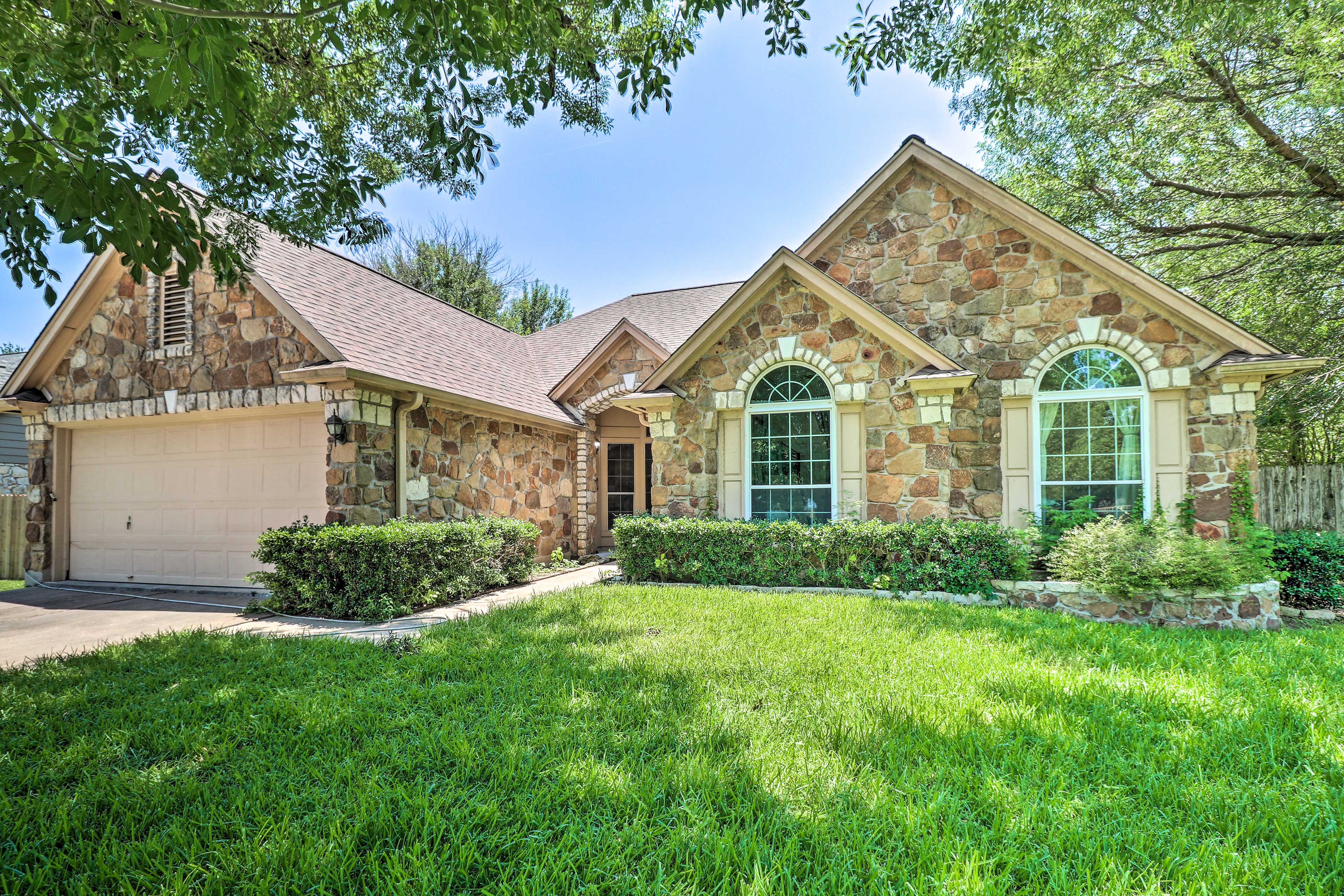 Property Image 1 - NEW! Round Rock Family Home: Large Yard, By Trails
