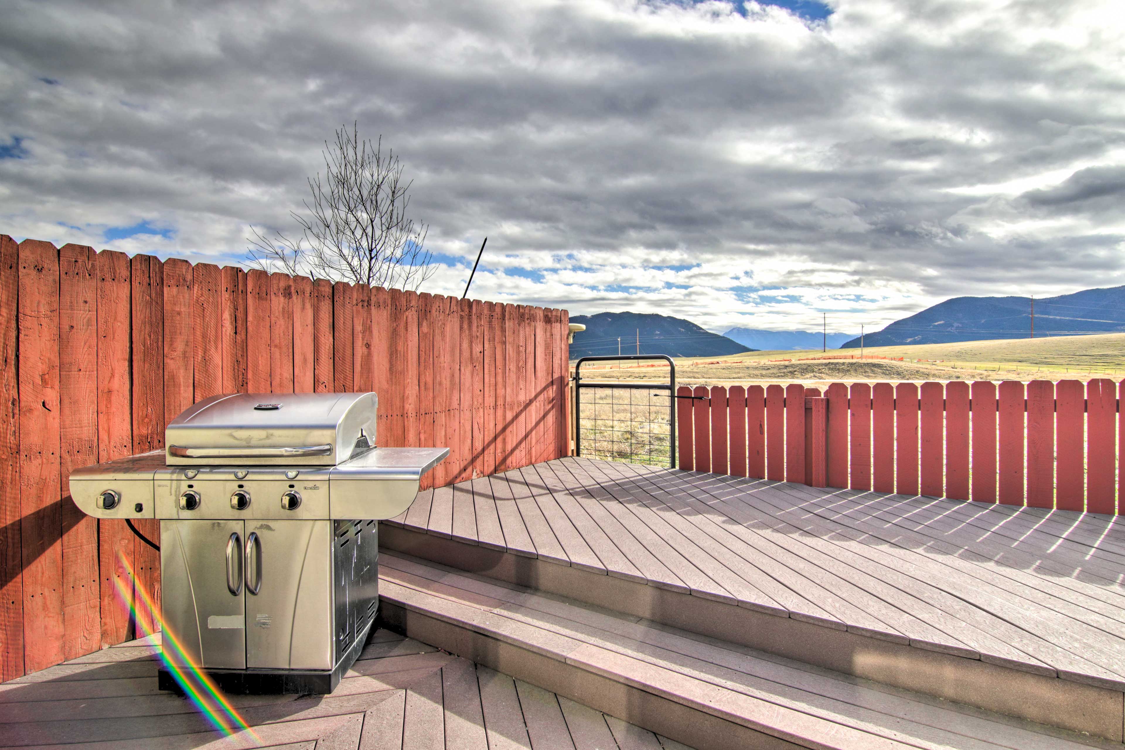 Property Image 1 - Livingston House w/ Mtn Views, Deck & Grill!