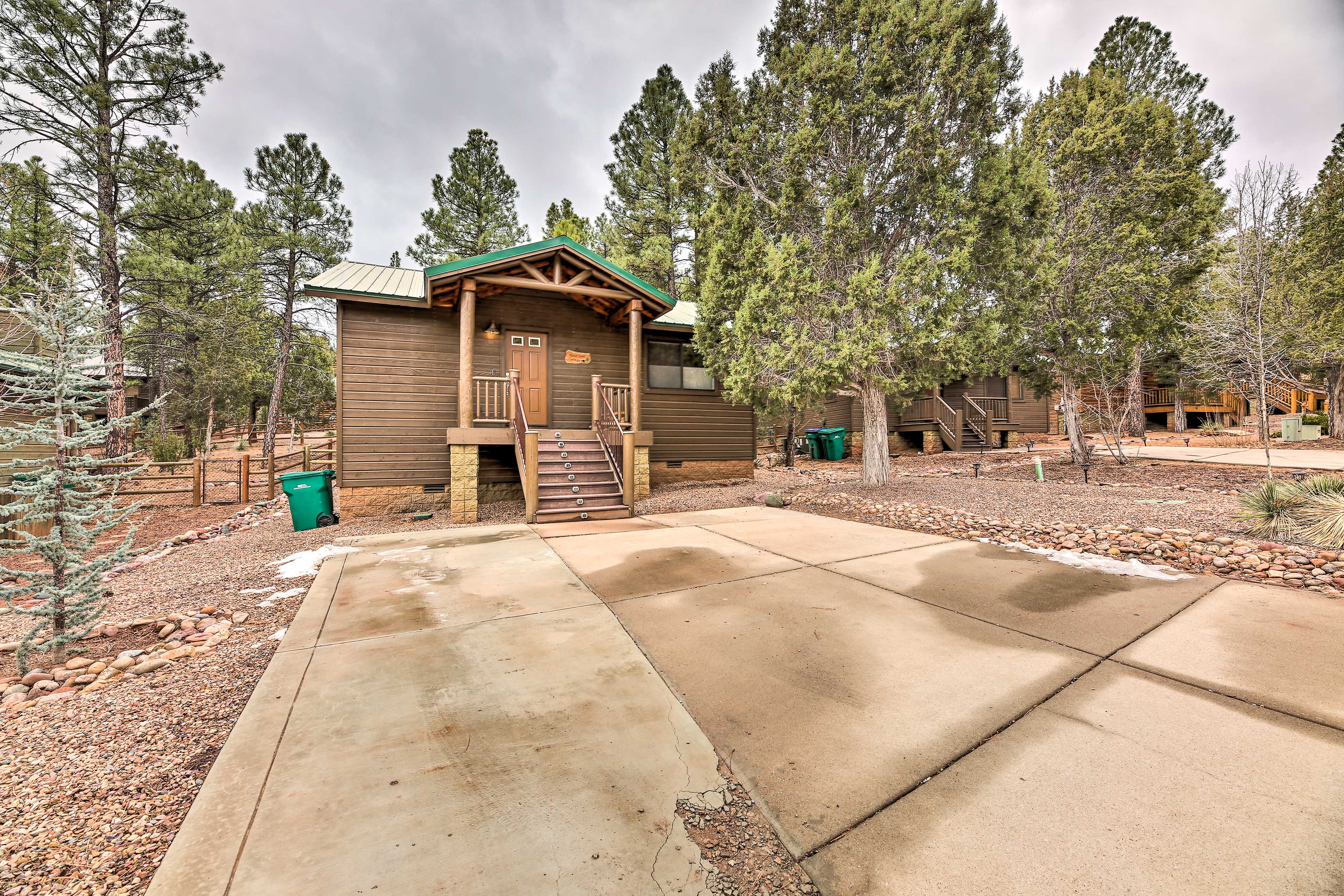 Property Image 2 - Quaint Show Low Cabin with Deck & Fireplace!