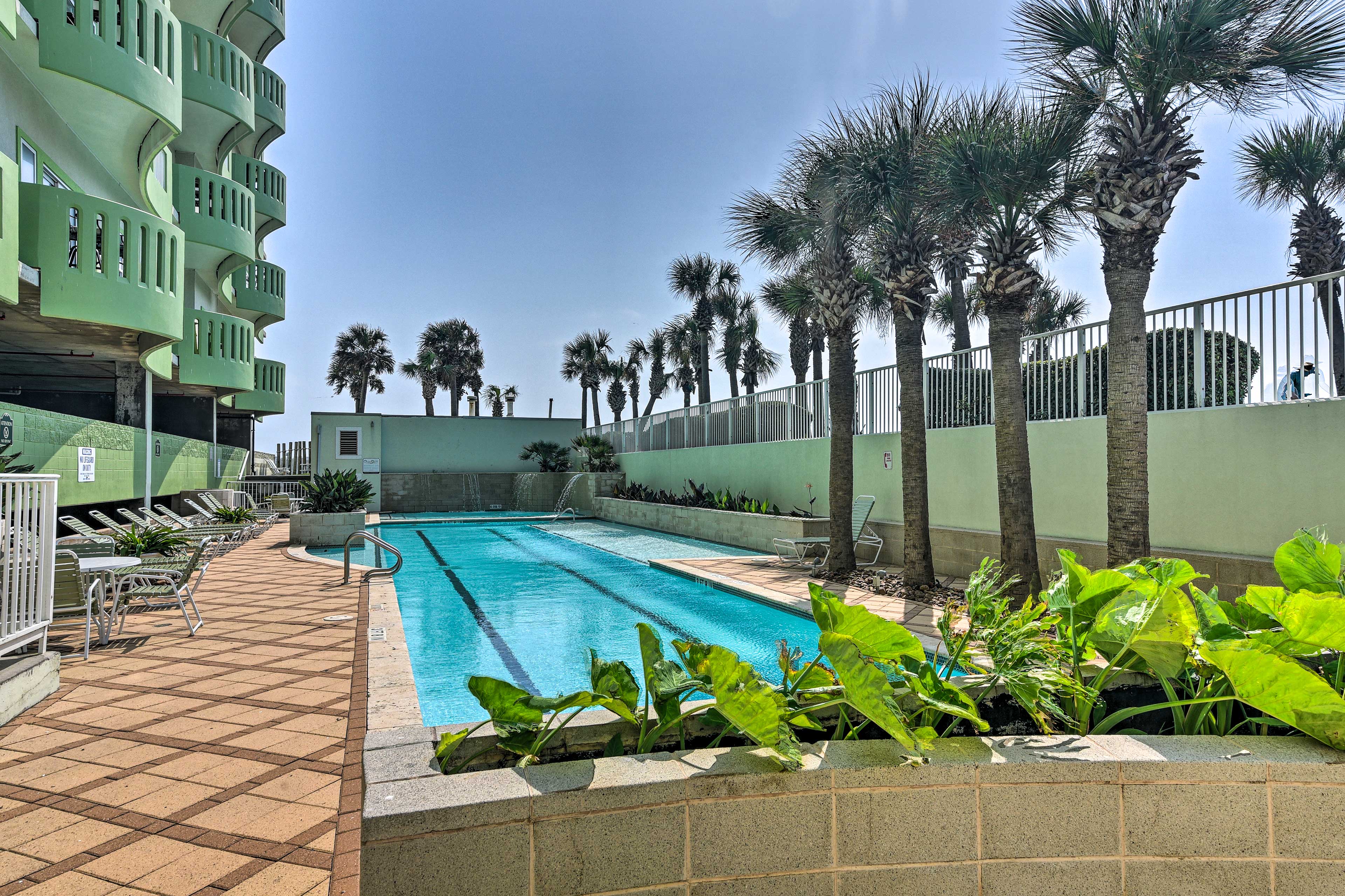 Property Image 2 - NEW! 10th-Floor Galveston Condo w/ Pool Access!