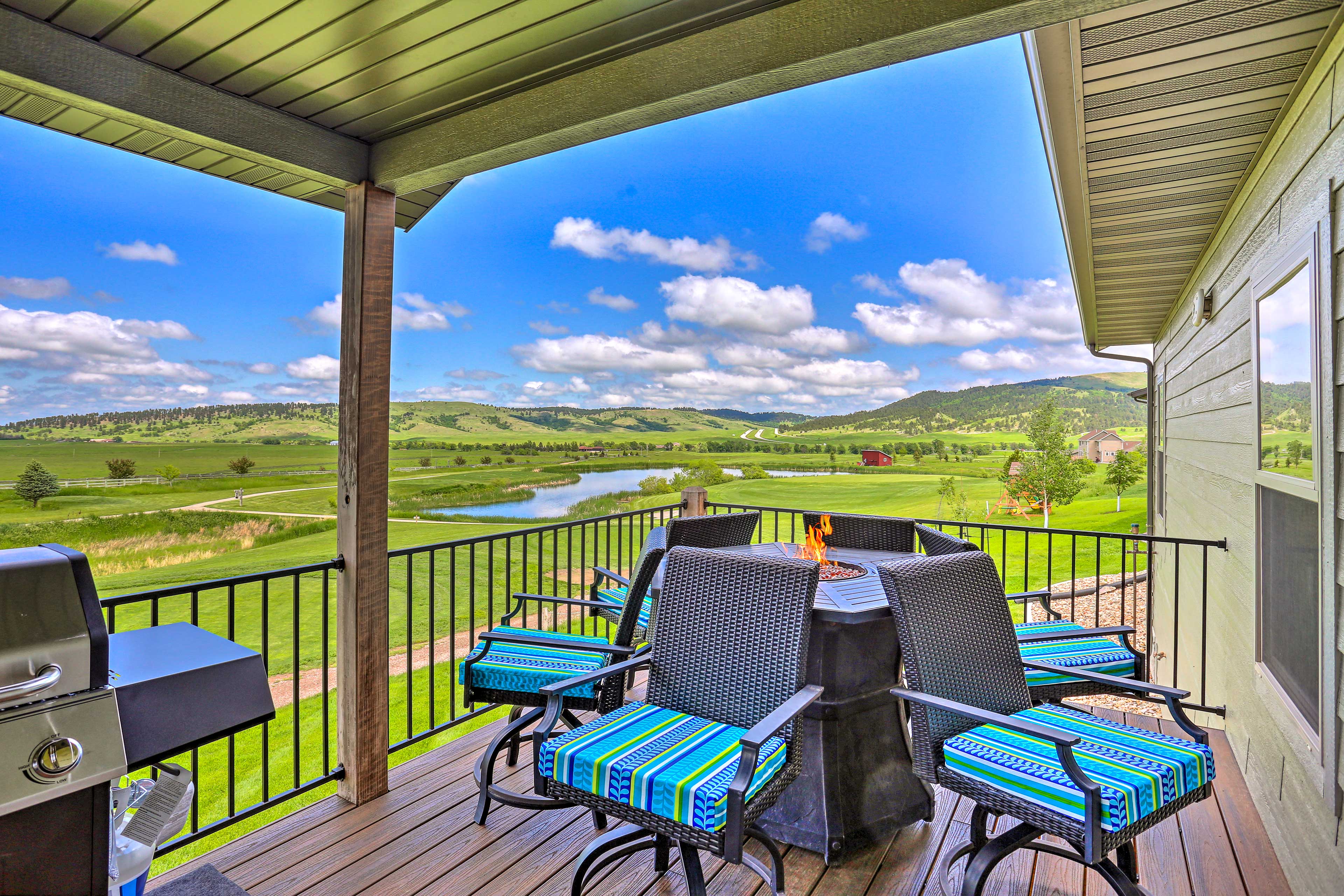 Property Image 1 - NEW! Luxe Spearfish Hideaway: Golf, Hike, Explore!