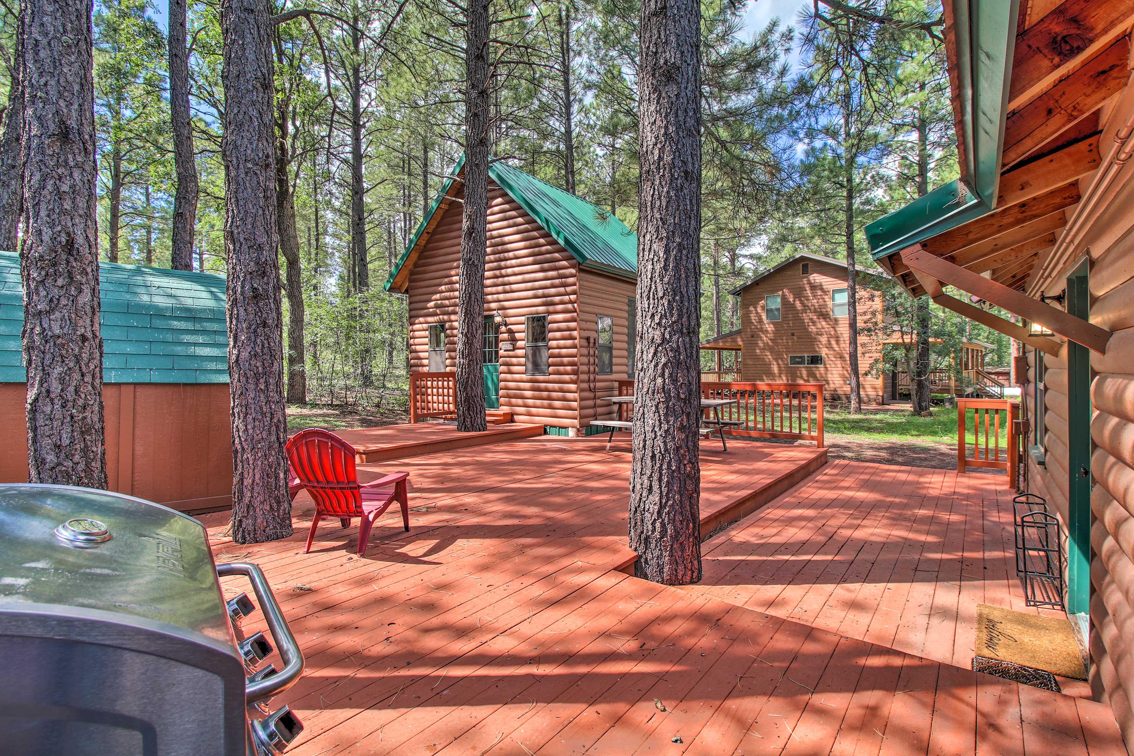 Property Image 2 - Woodsy Pinetop Cabin + Deck & Separate Casita