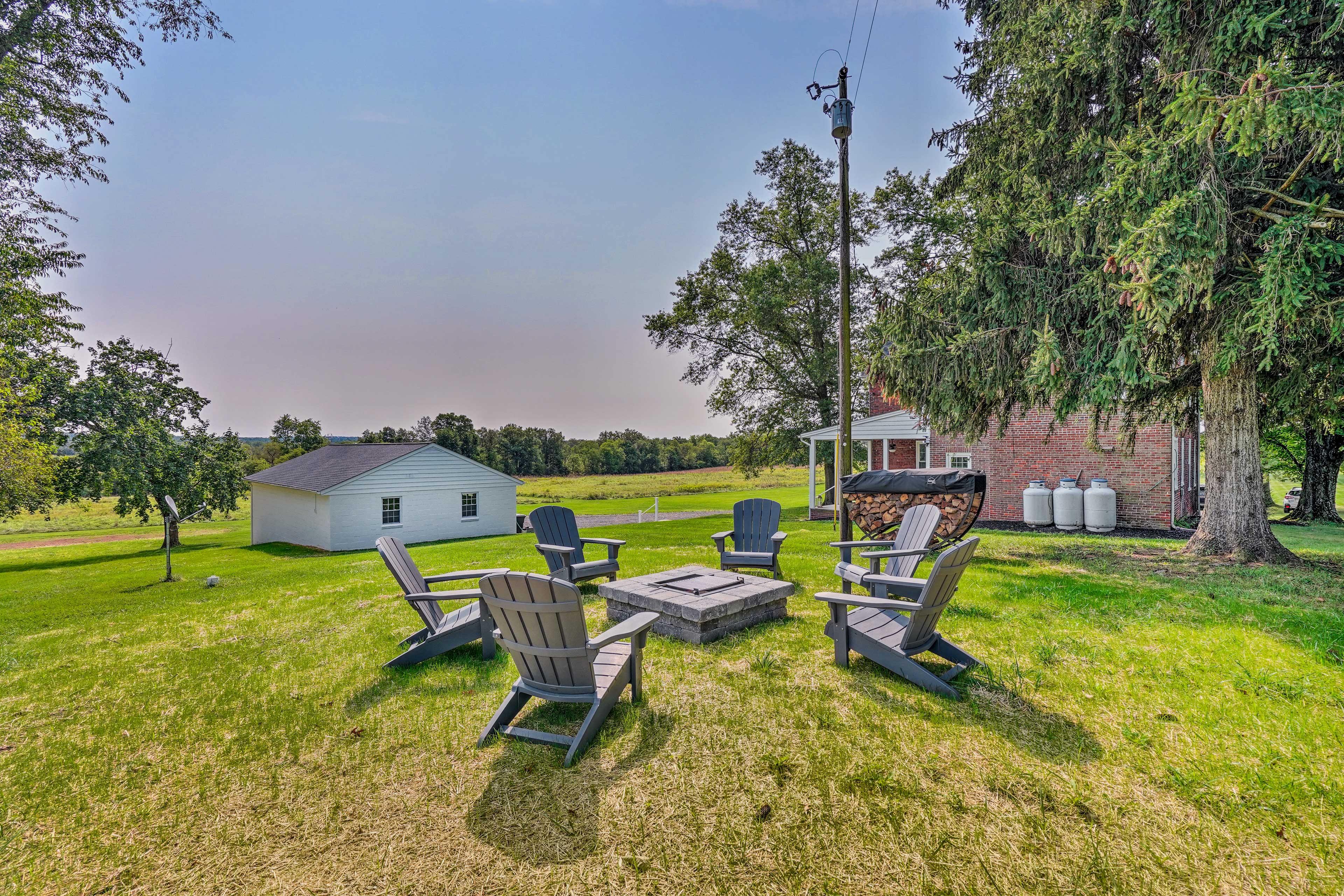 Property Image 1 - Upscale Country Home w/ Fire Pit in Taneytown!