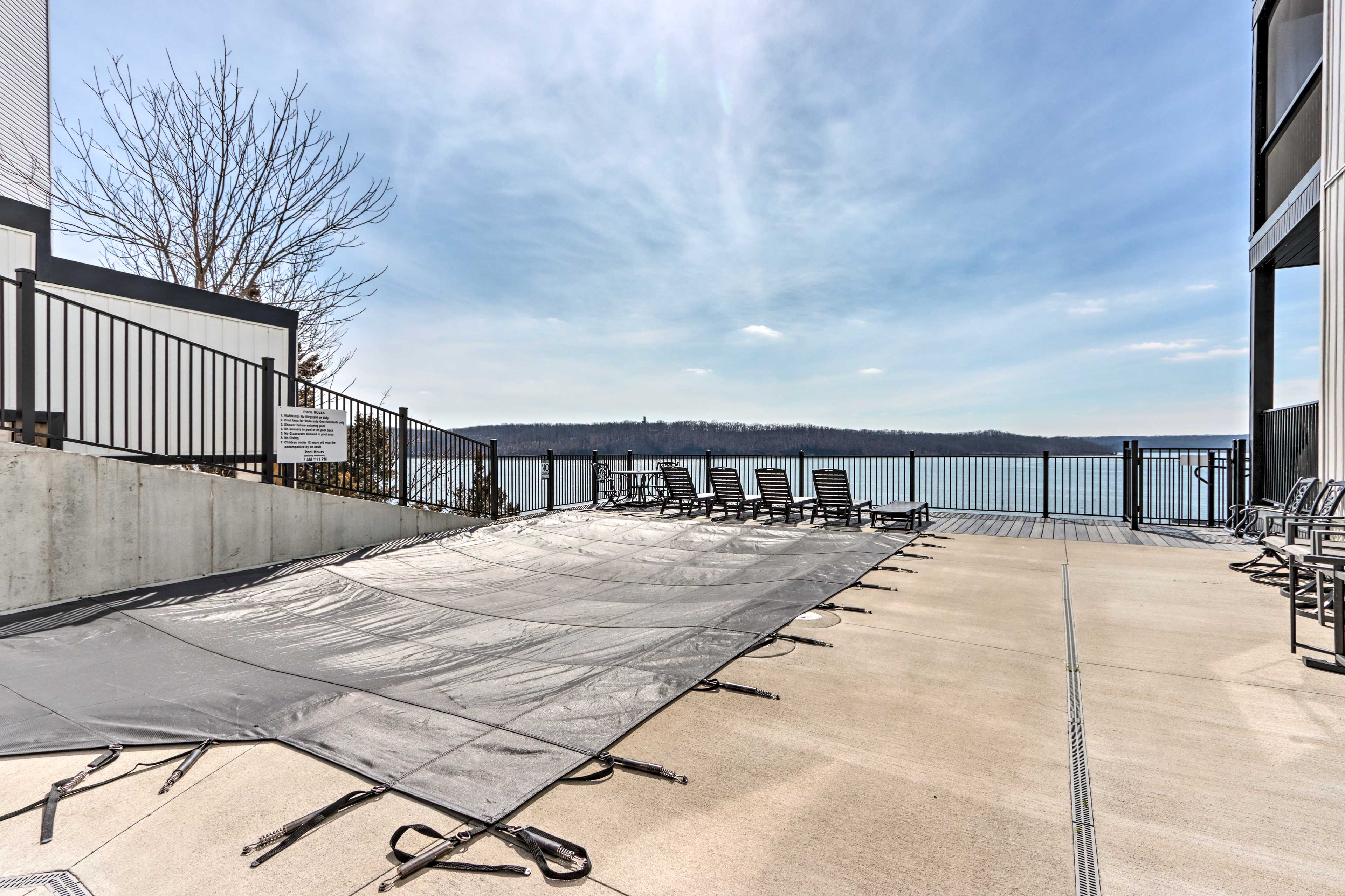 Newly Built Osage Beach Condo on Waterfront!