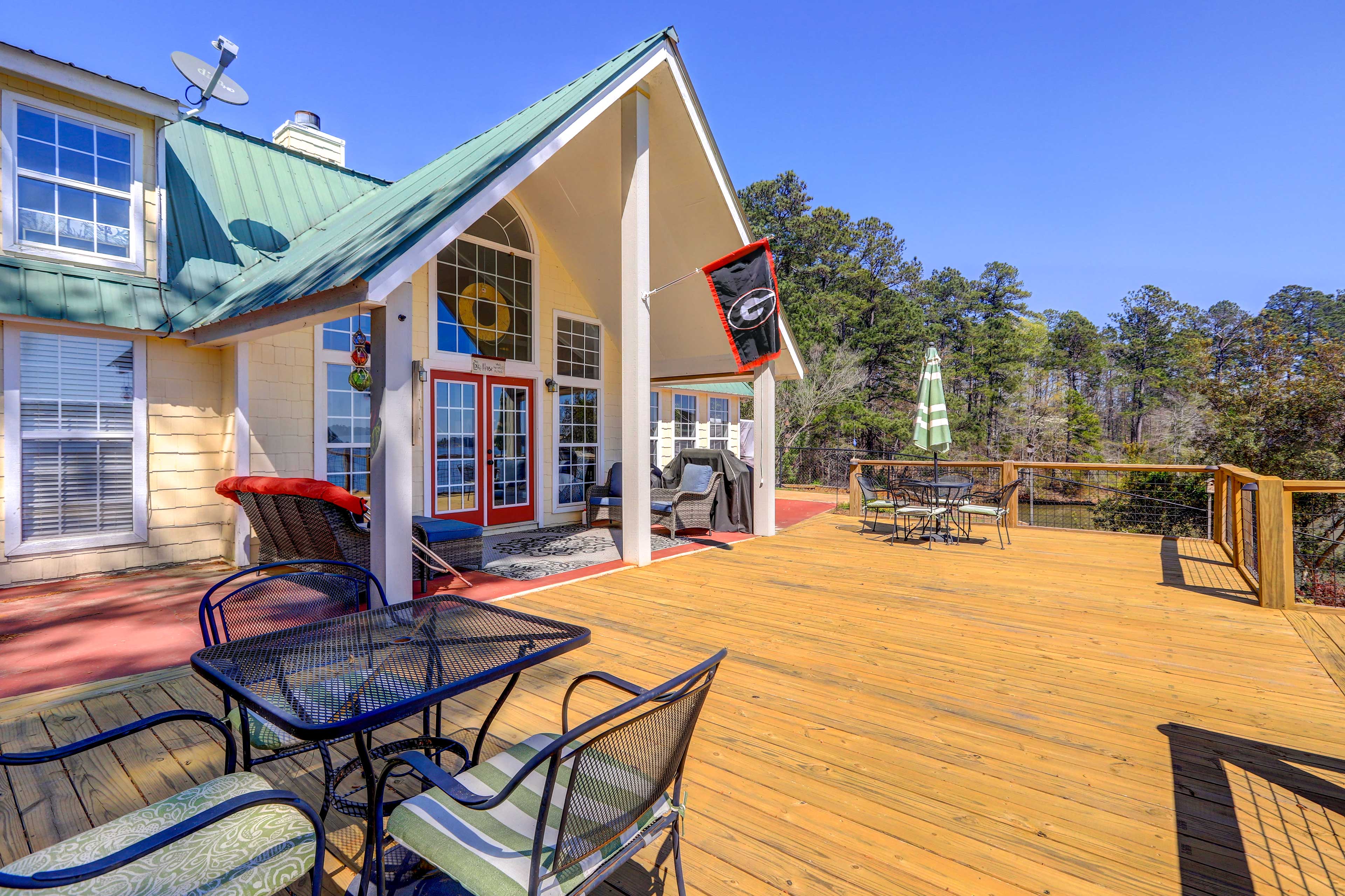 Property Image 1 - Waterfront Vacation Rental Home on Lake Sinclair!