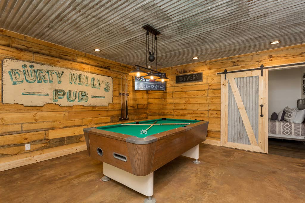 Property Image 1 -  Stylish Cabin Hot Tub Community Pool Billiards Covered Porch with Grill/Fire table In Massanutten Resort