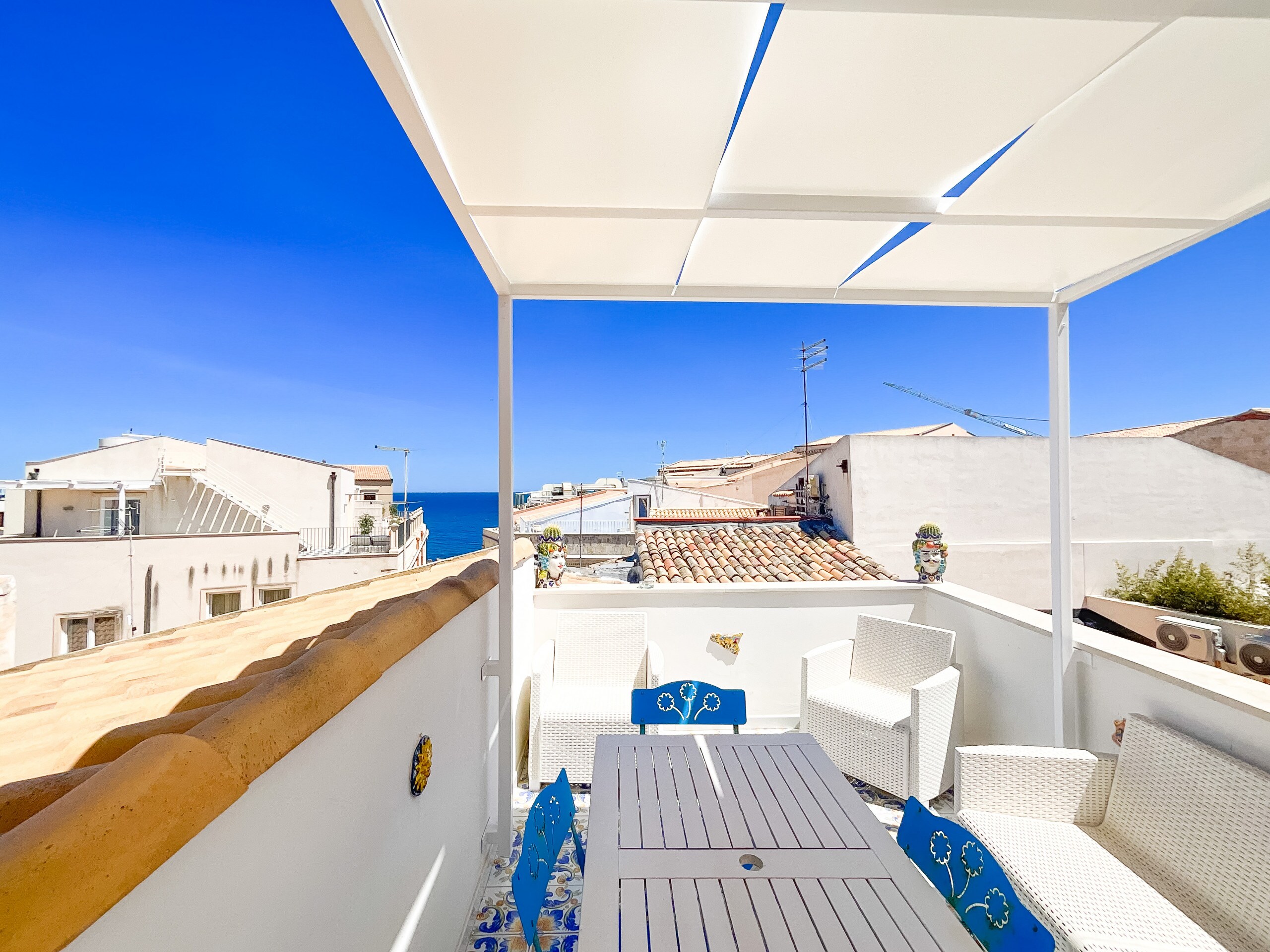 Property Image 1 - Asteria apartment terrace
