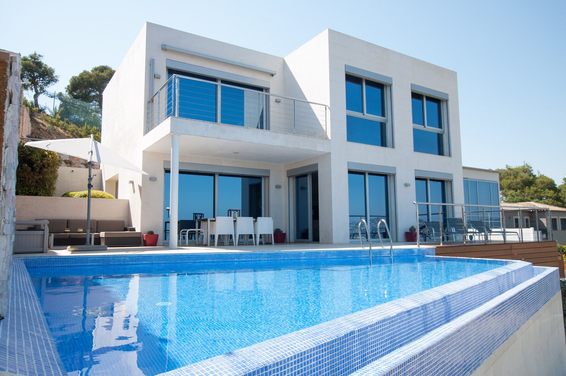 Property Image 1 - Marvelous Modern Villa with Private Pool and BBQ