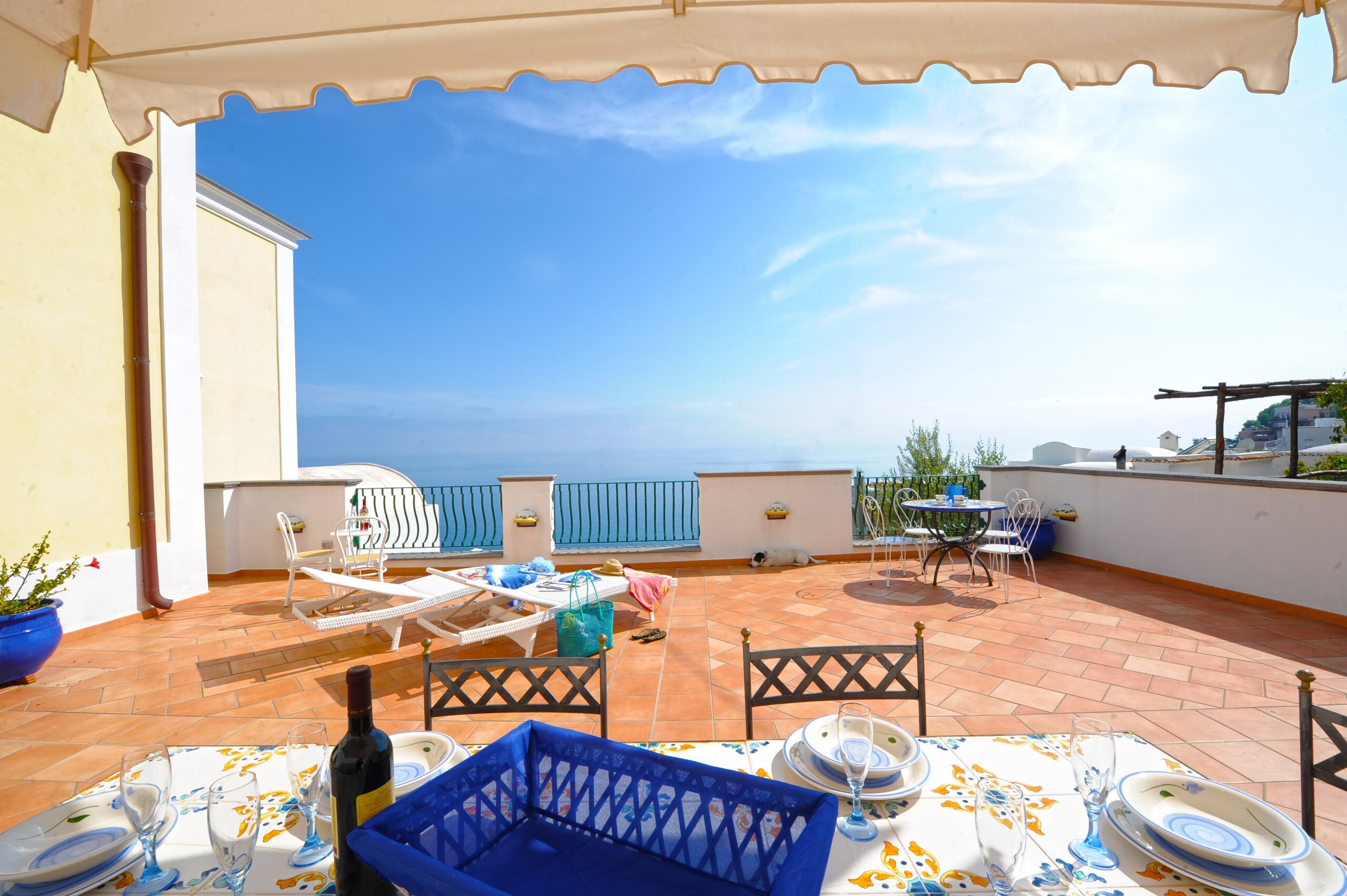 Property Image 1 - Exquisite Villa in Praiano Perfect for Families
