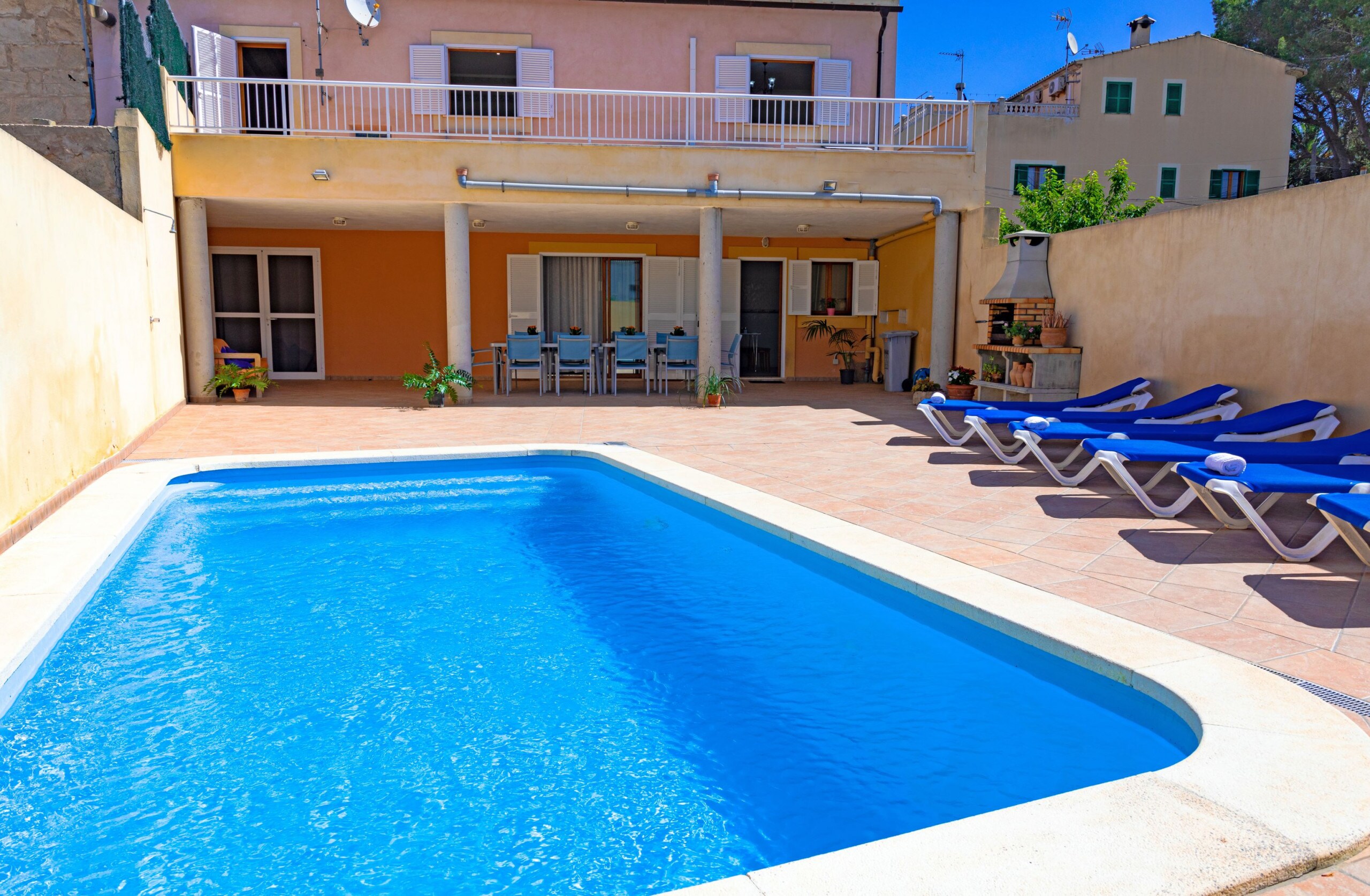Property Image 1 - Excellent Townhouse with Spacious Terrace and Pool