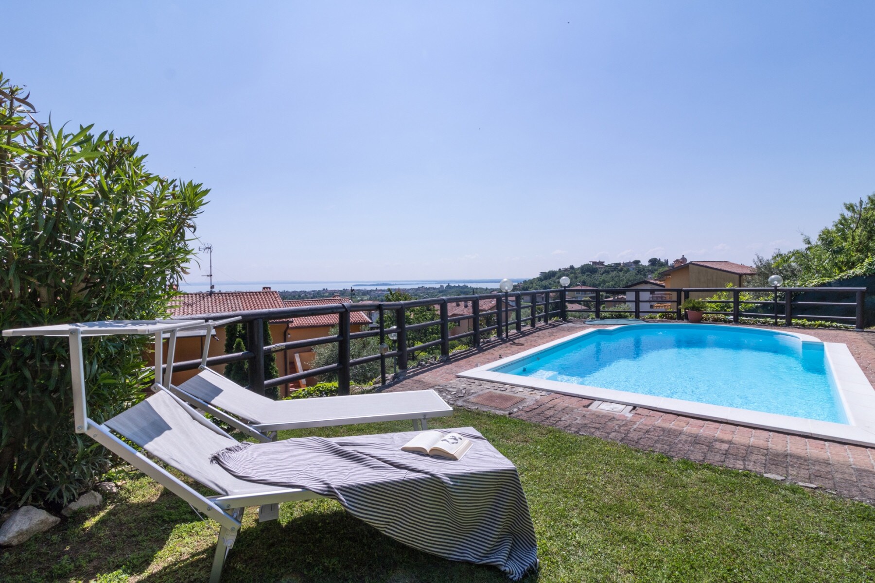 Property Image 2 - charming rustico with private pool and lake view in Soiano del Lago