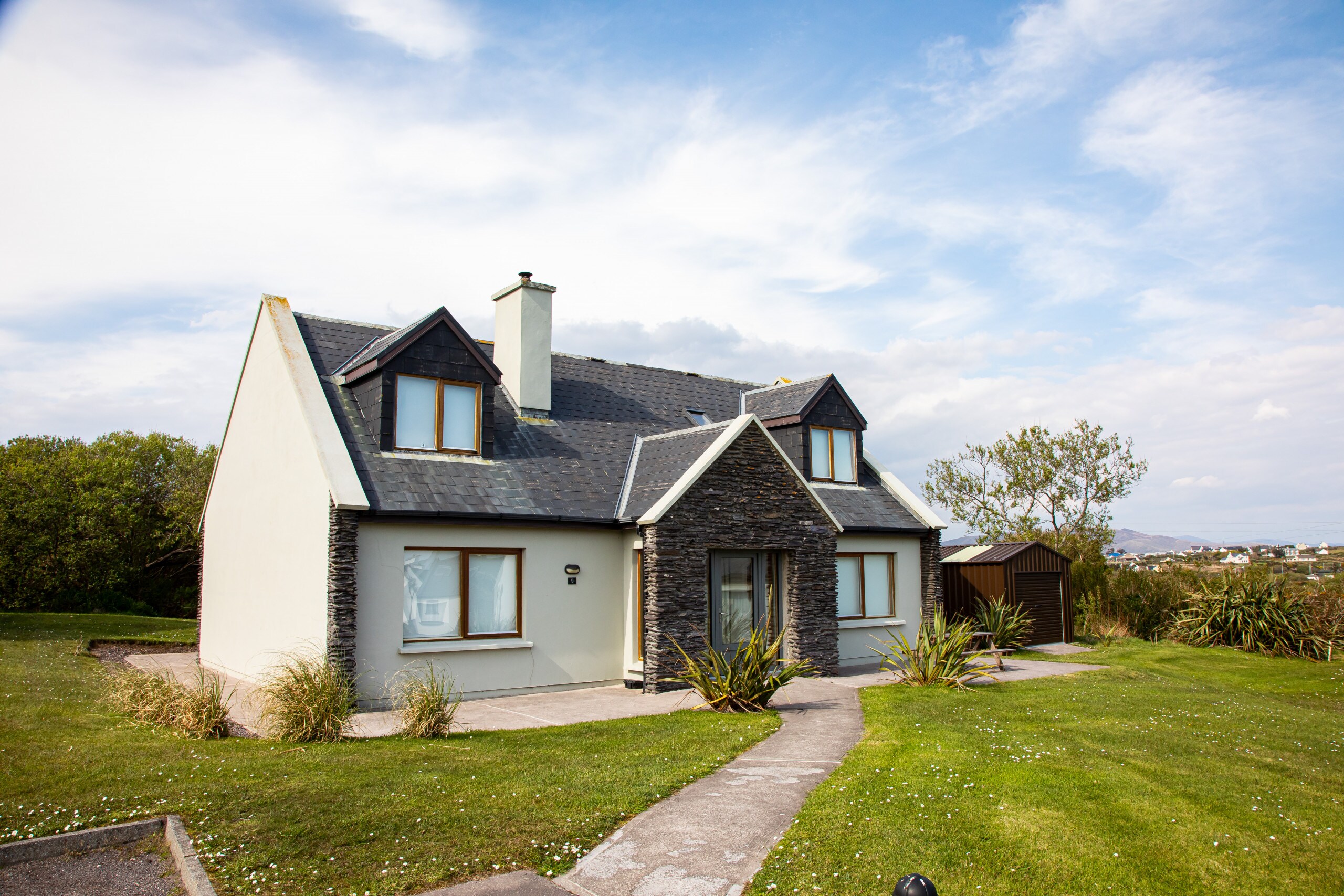 Stone Cottage Holiday Home, Ballinskelligs, County Kerry