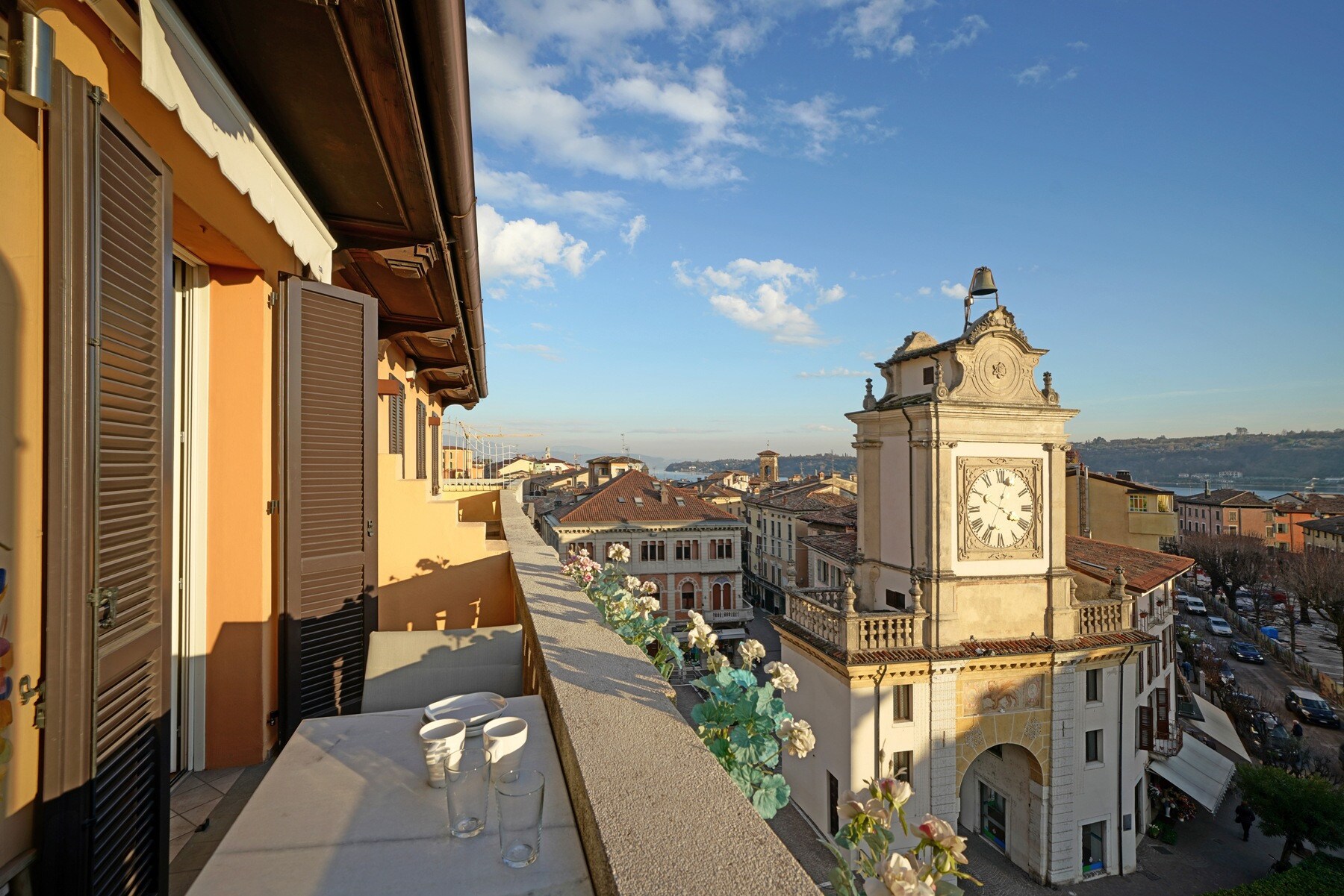 Property Image 2 - nice apartment in the old town of Saò with lake view