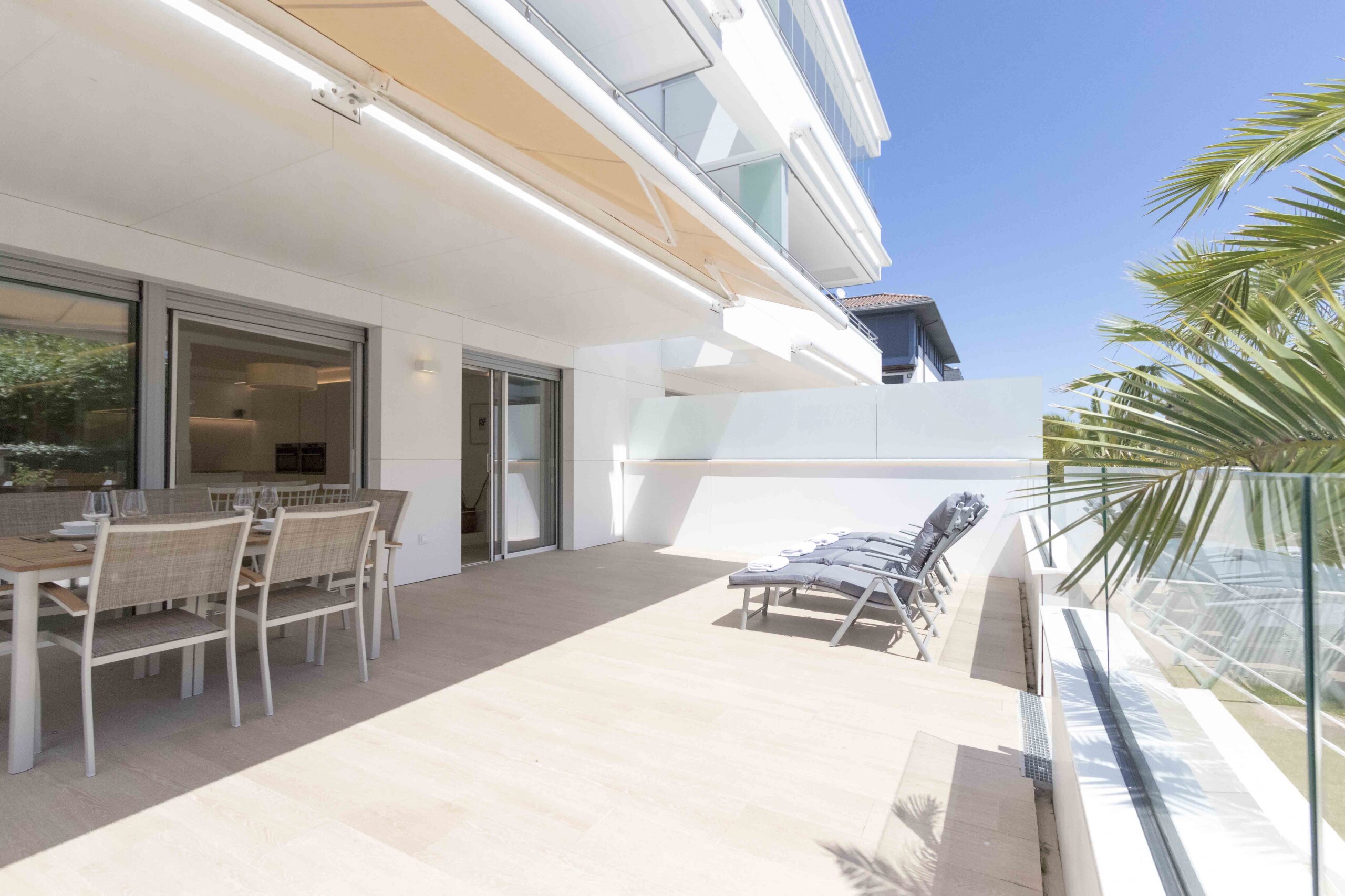 Property Image 1 - Four Bedrooms Apartment with Terrace Steps to Ondarreta Beach