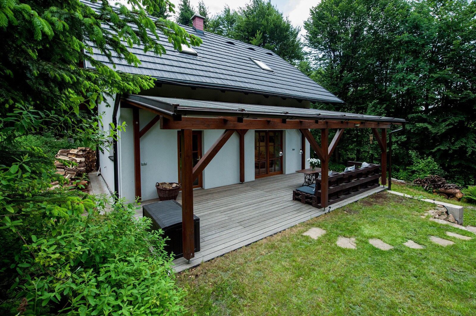 Property Image 2 - Homey Comfortable Cabin in Krusne Hory Nature Reserve