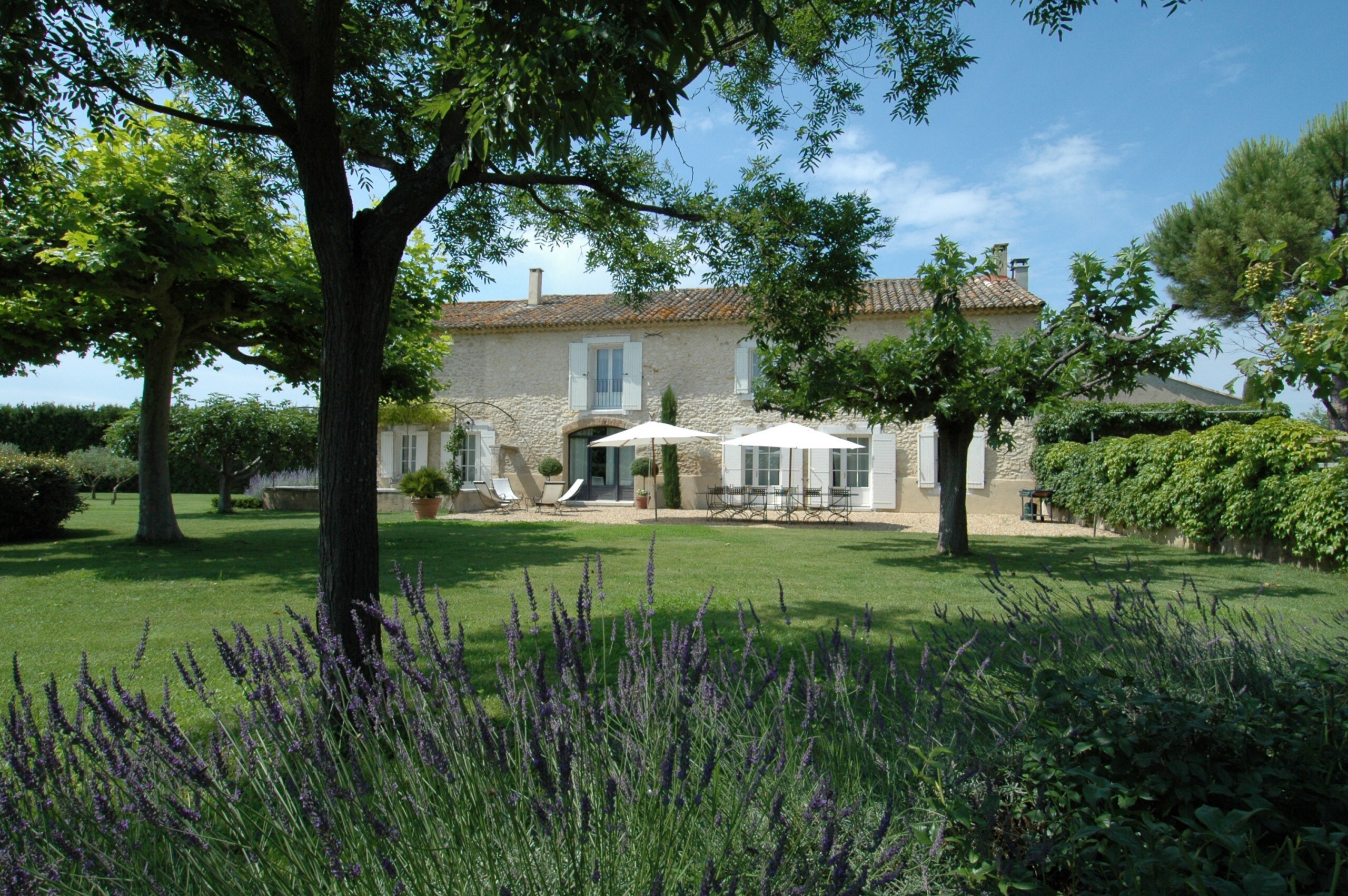 Property Image 1 - Beautiful 7-bedroom property surrounded by olive groves and vineyards