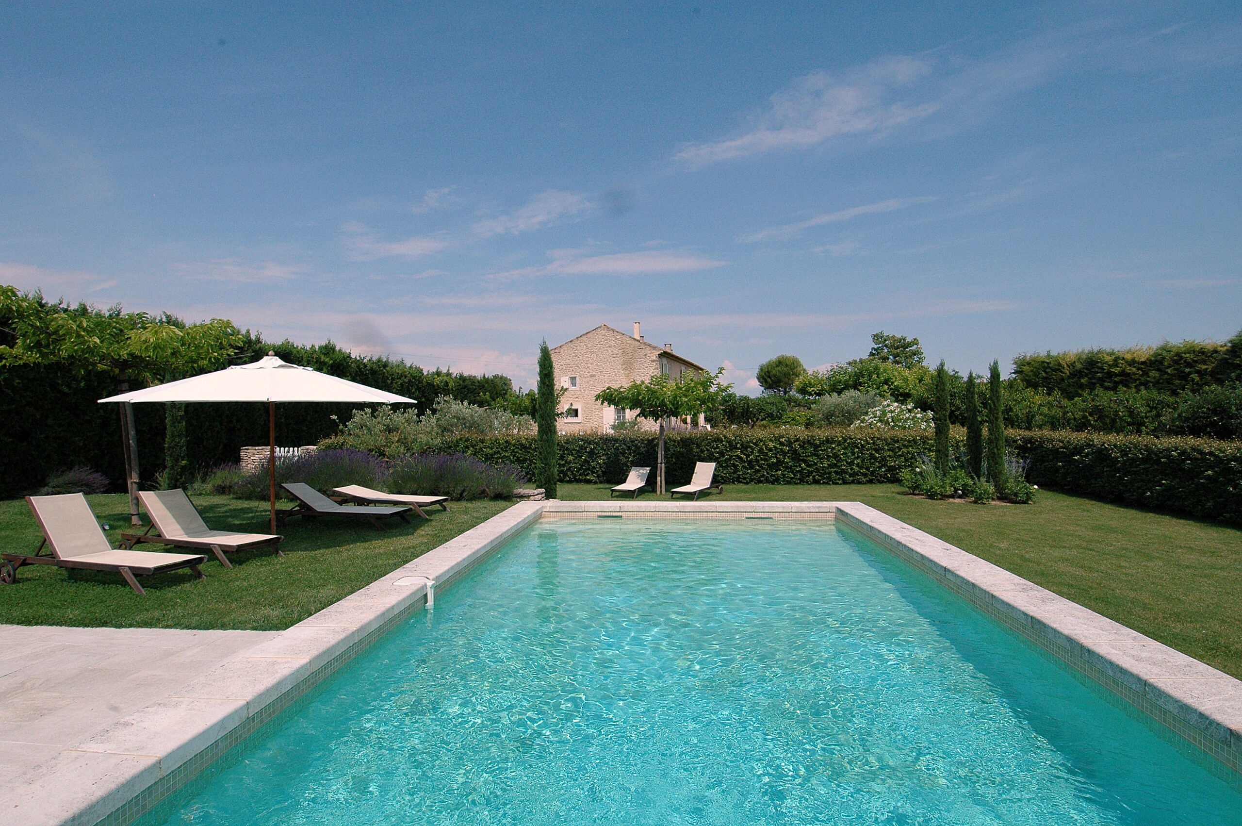 Property Image 2 - Beautiful 7-bedroom property surrounded by olive groves and vineyards