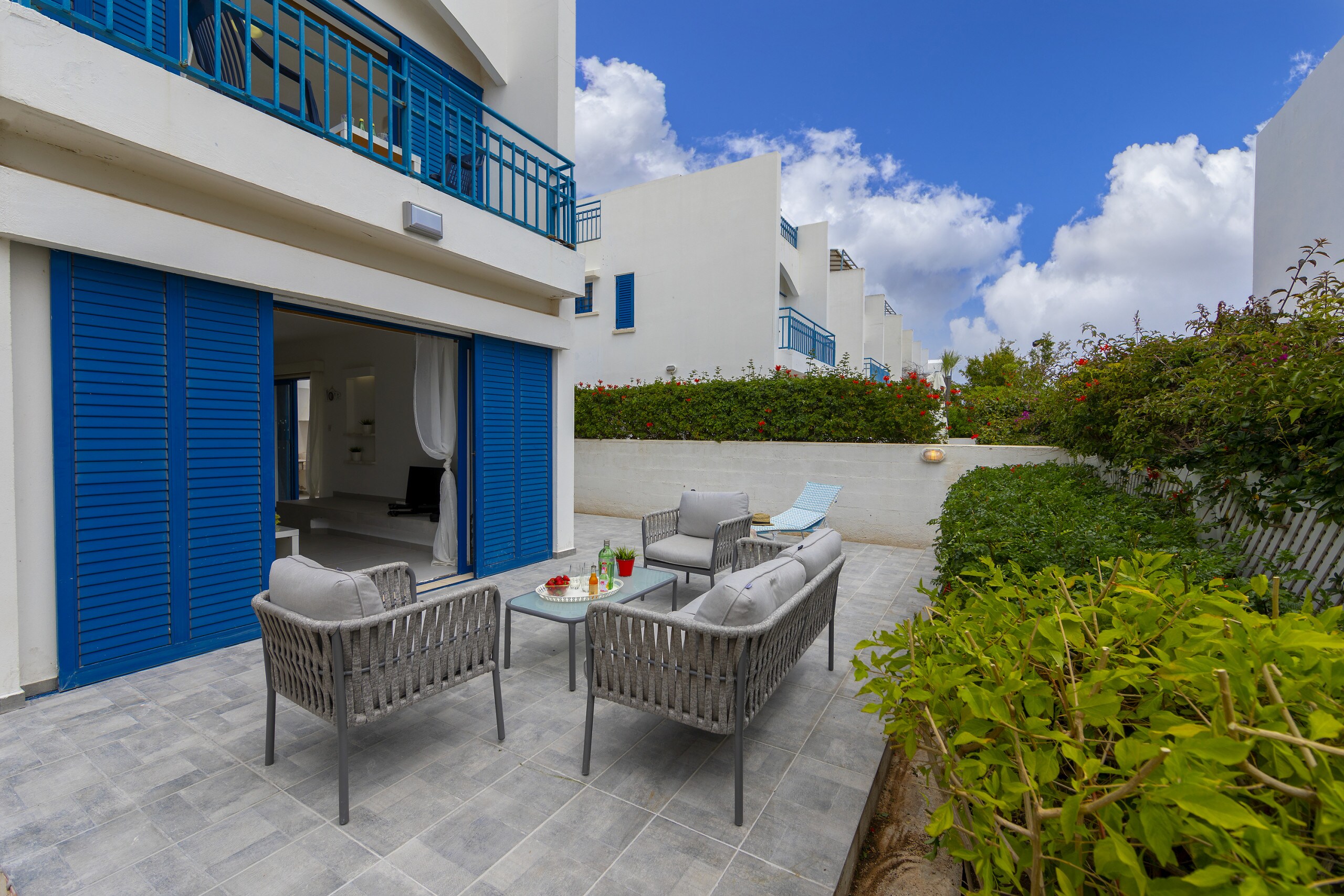 Property Image 1 - Light Filled Villa with Garden and Pool in Fig Tree Bay