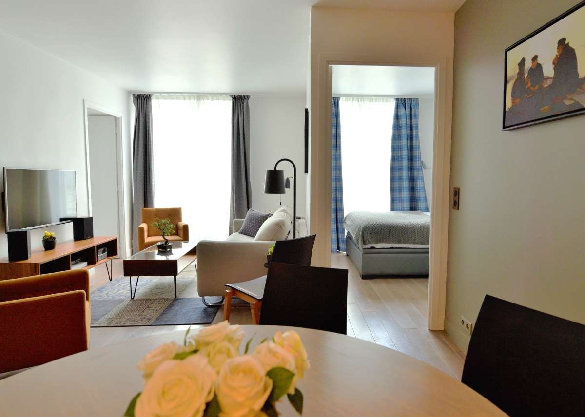 Property Image 2 - Charming Homey Apartment Ideal for Exploring the City