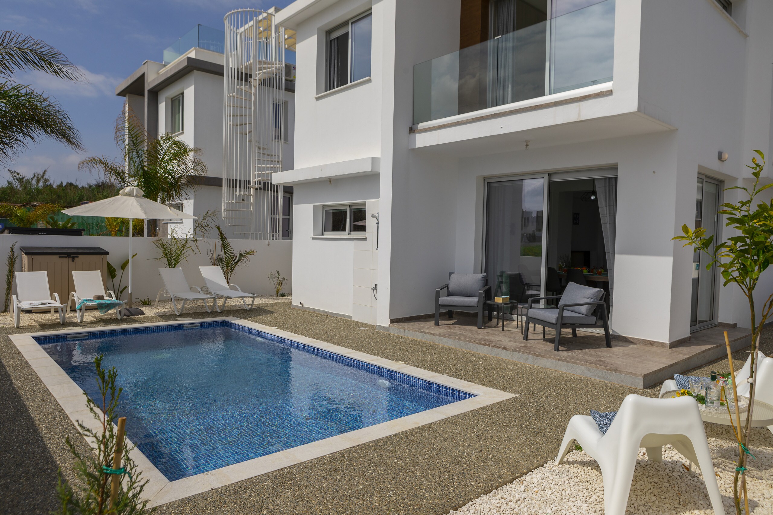 Property Image 2 - Modern and Spacious Holiday Villa in Quiet Kapparis