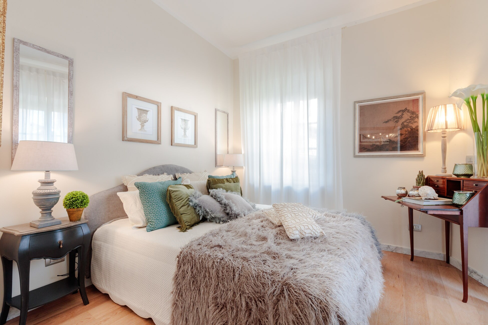 Property Image 2 - Sophisticated Apartment near the Church of San Giovanni