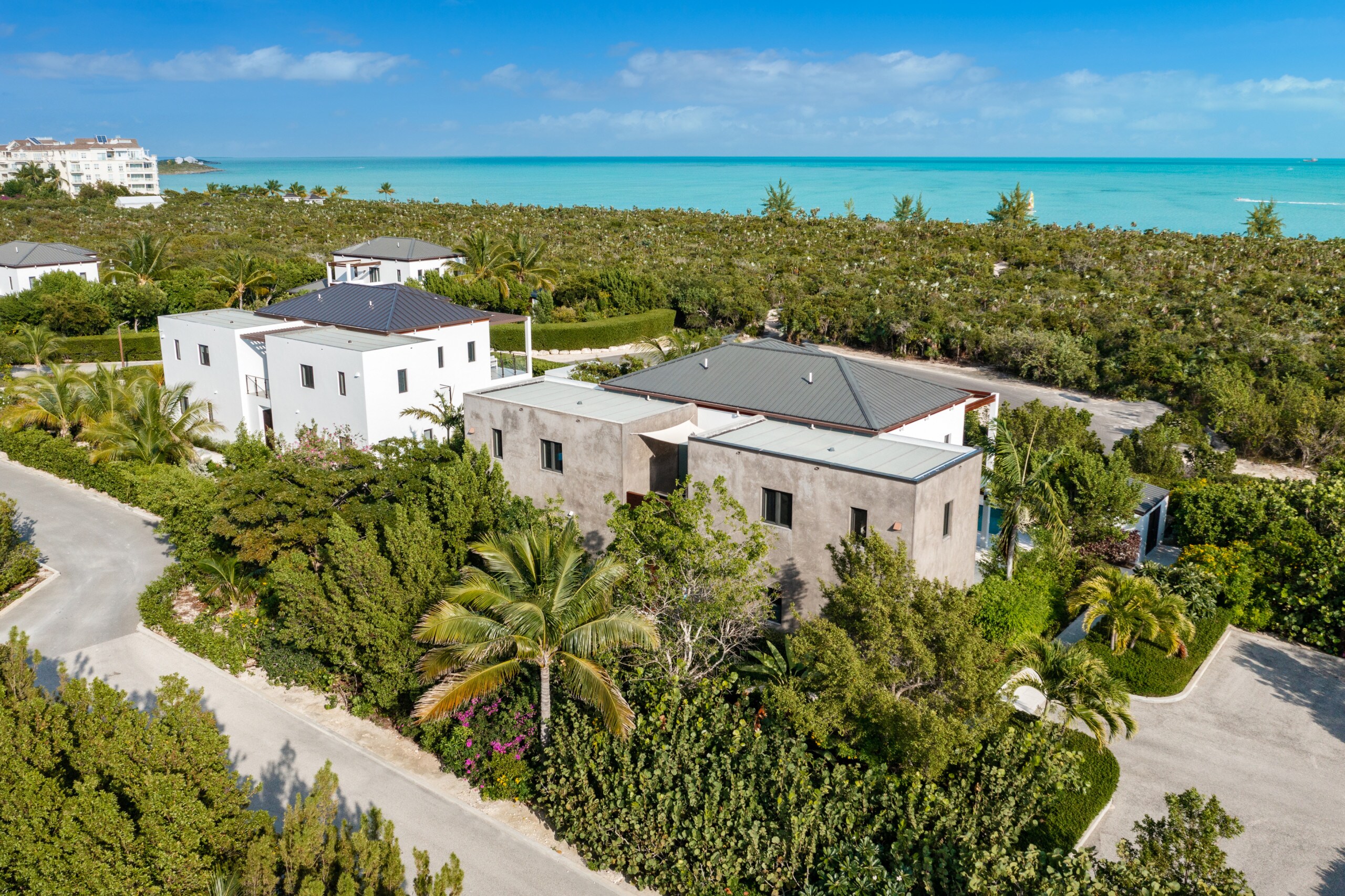 Property Image 2 - Charming Caribbean Villa close to Long Bay Beach
