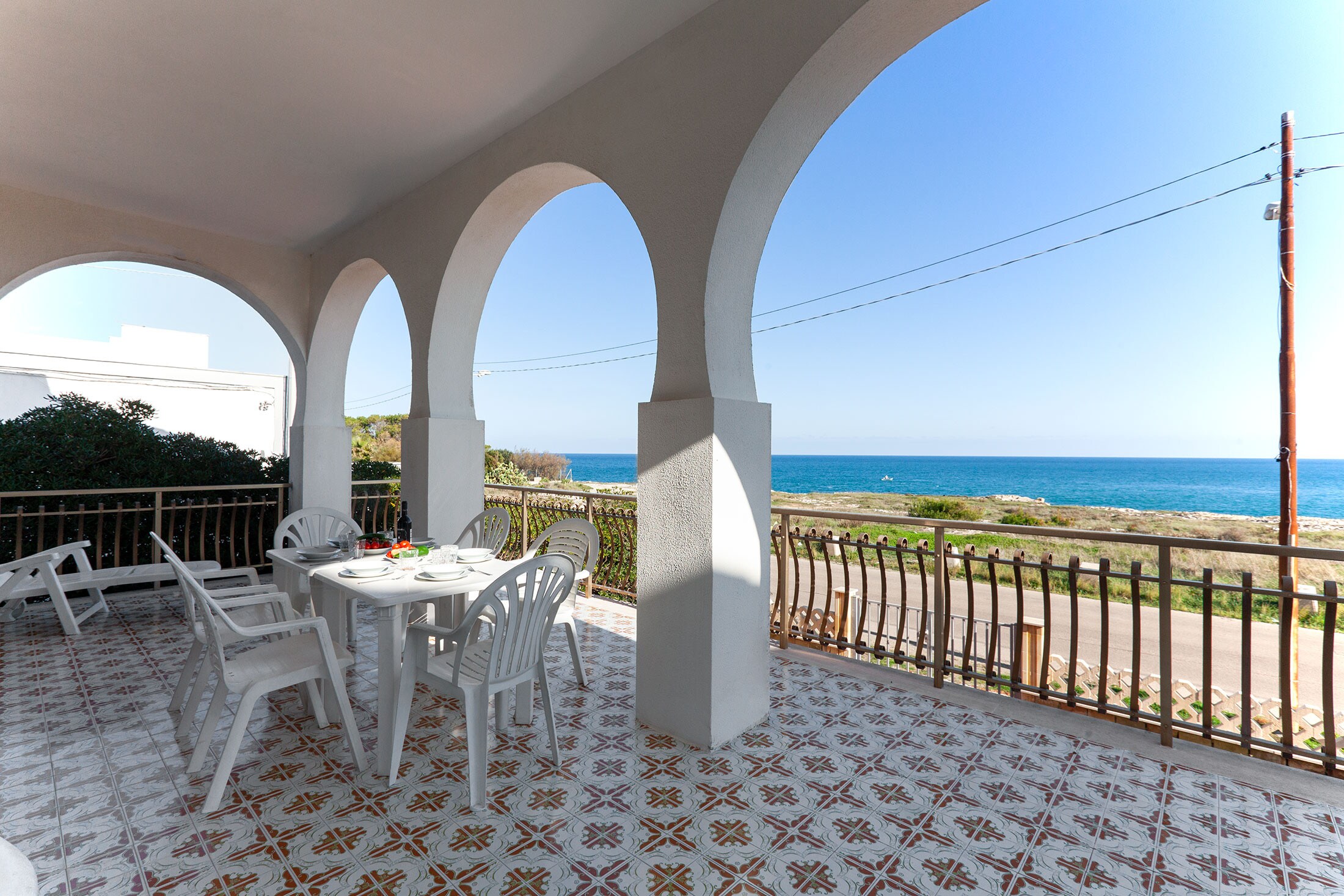 Property Image 2 - Spacious sea view house in Torre Dell’Orso 4 bedrooms and 2 bathrooms, m115