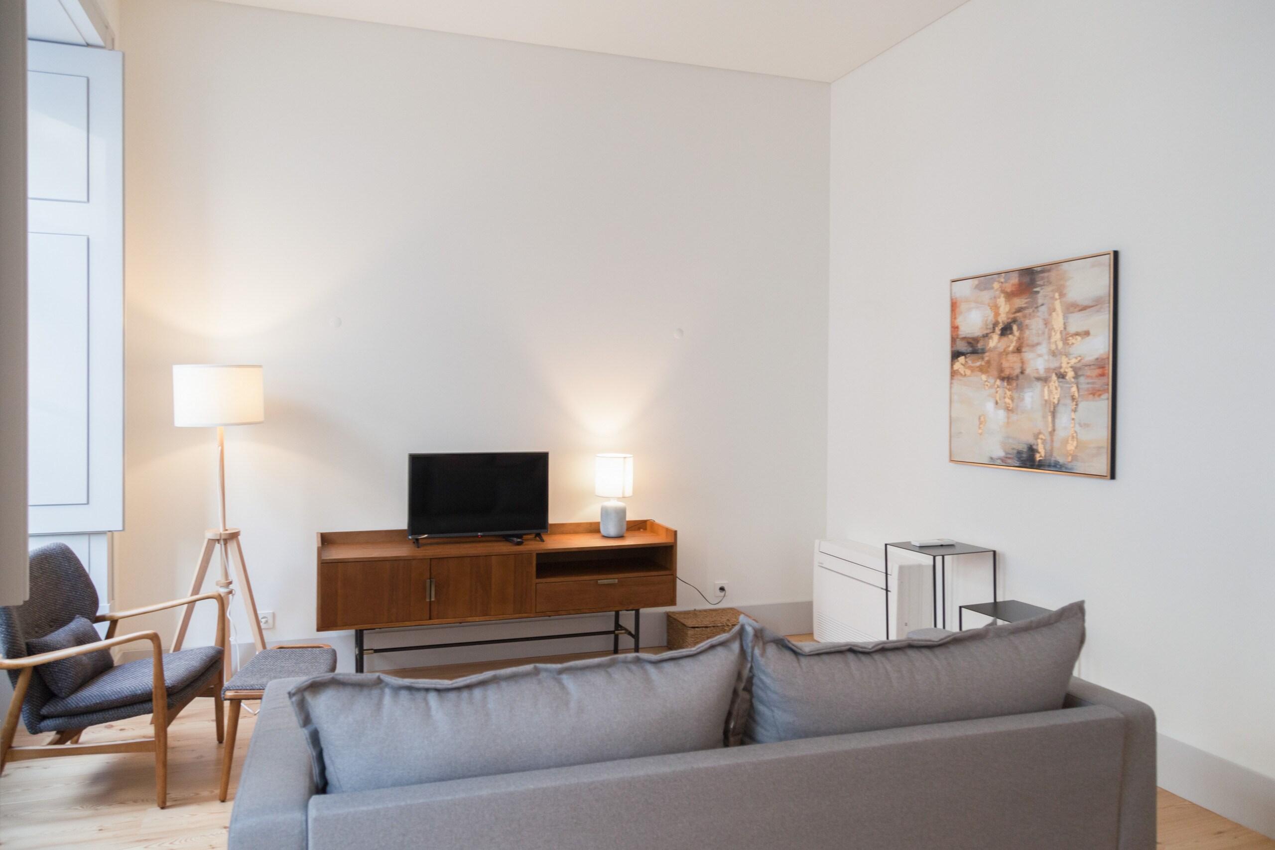 Property Image 2 - Modern 2 Bedroom Art Apartment in Downtown Lisbon