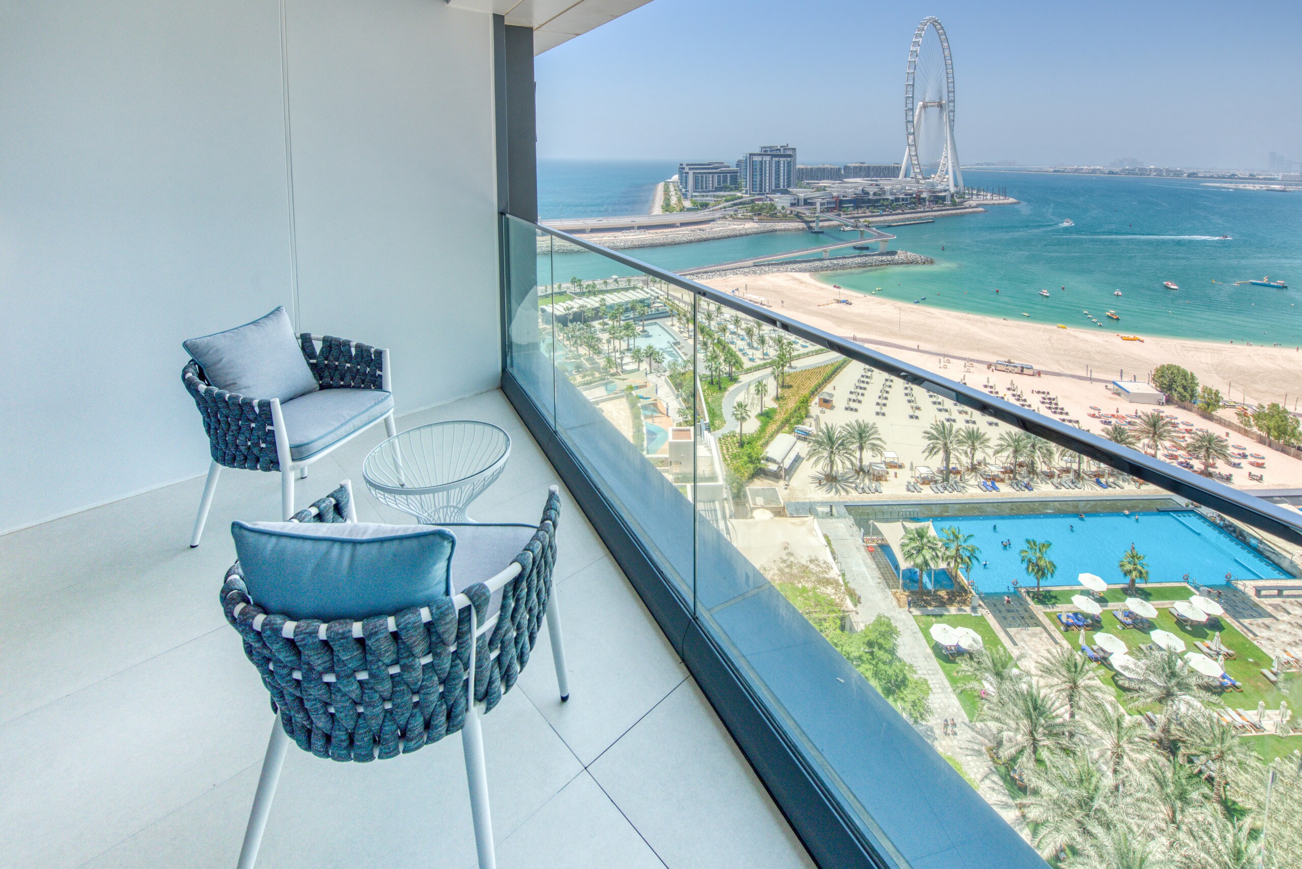 Property Image 2 - Exclusive Stylish Apartment Overlooking The Dubai Eye