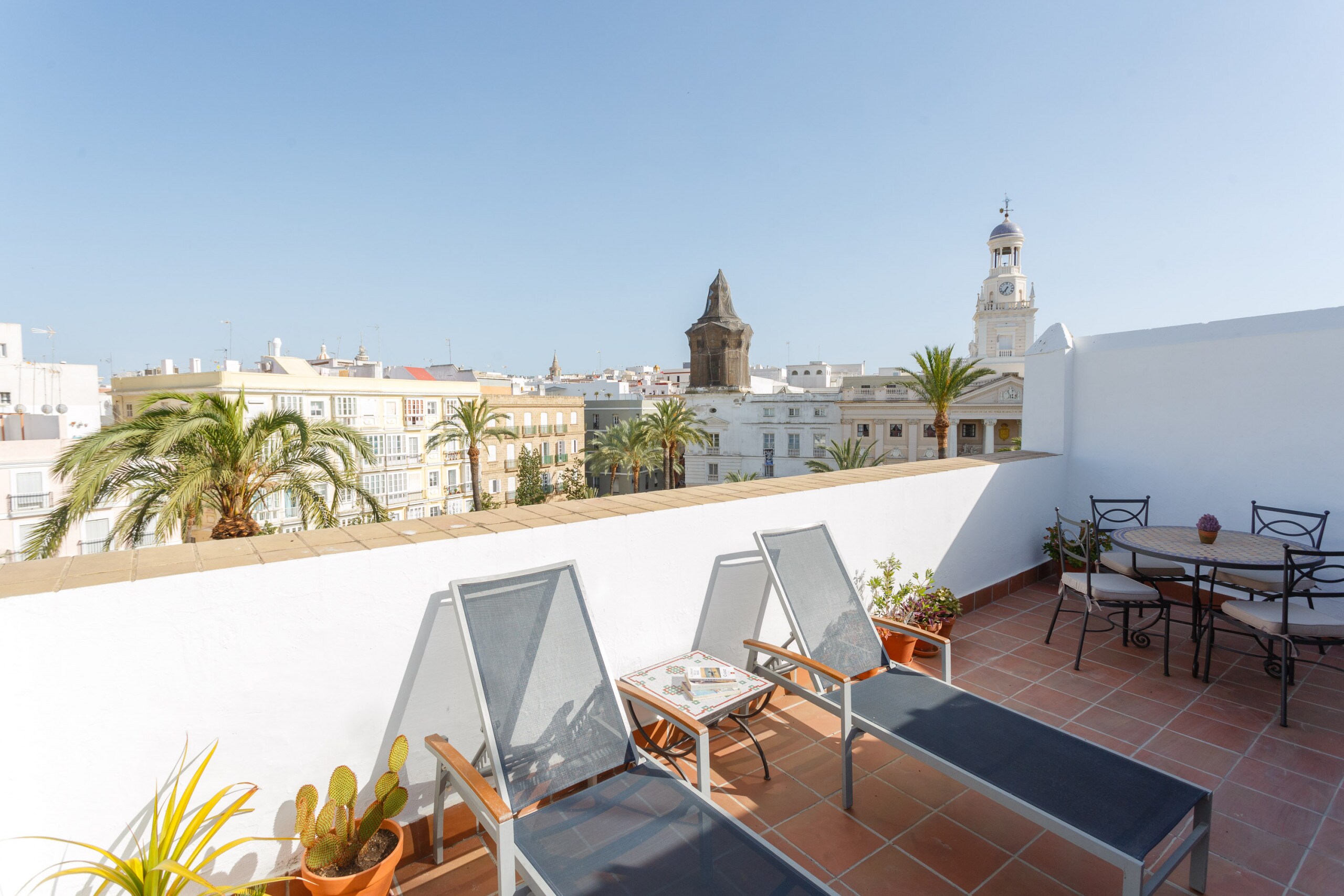 Property Image 1 - Spectacular Pleasant Penthouse Apartment with Terrace