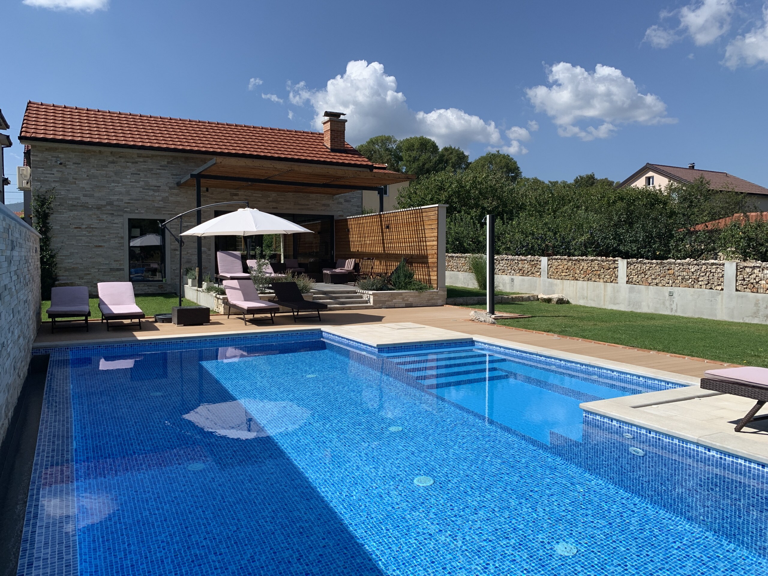 Property Image 1 - Serene Countryside Villa with Private Pool and Parking
