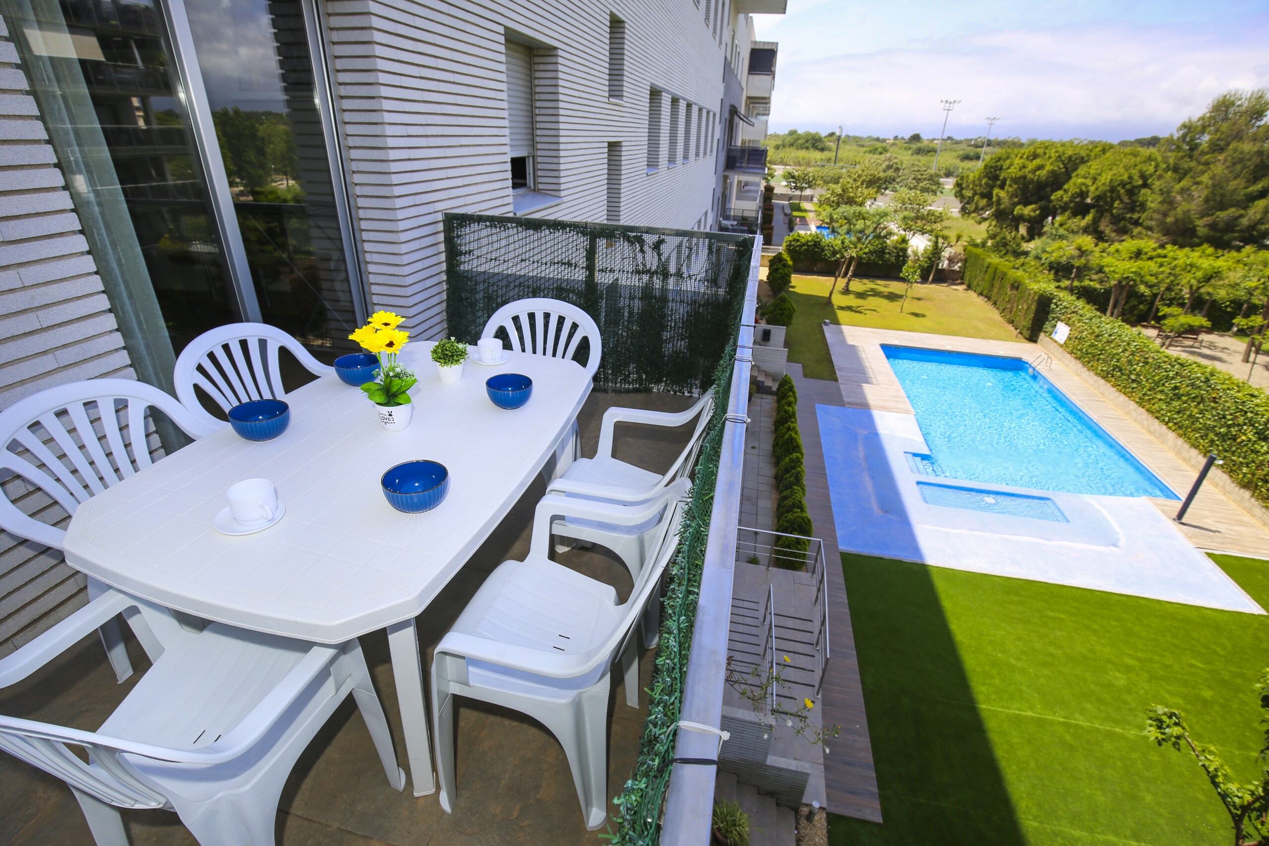Property Image 2 - Beautiful apartment with pool 5 minutes from the beach in Salou 