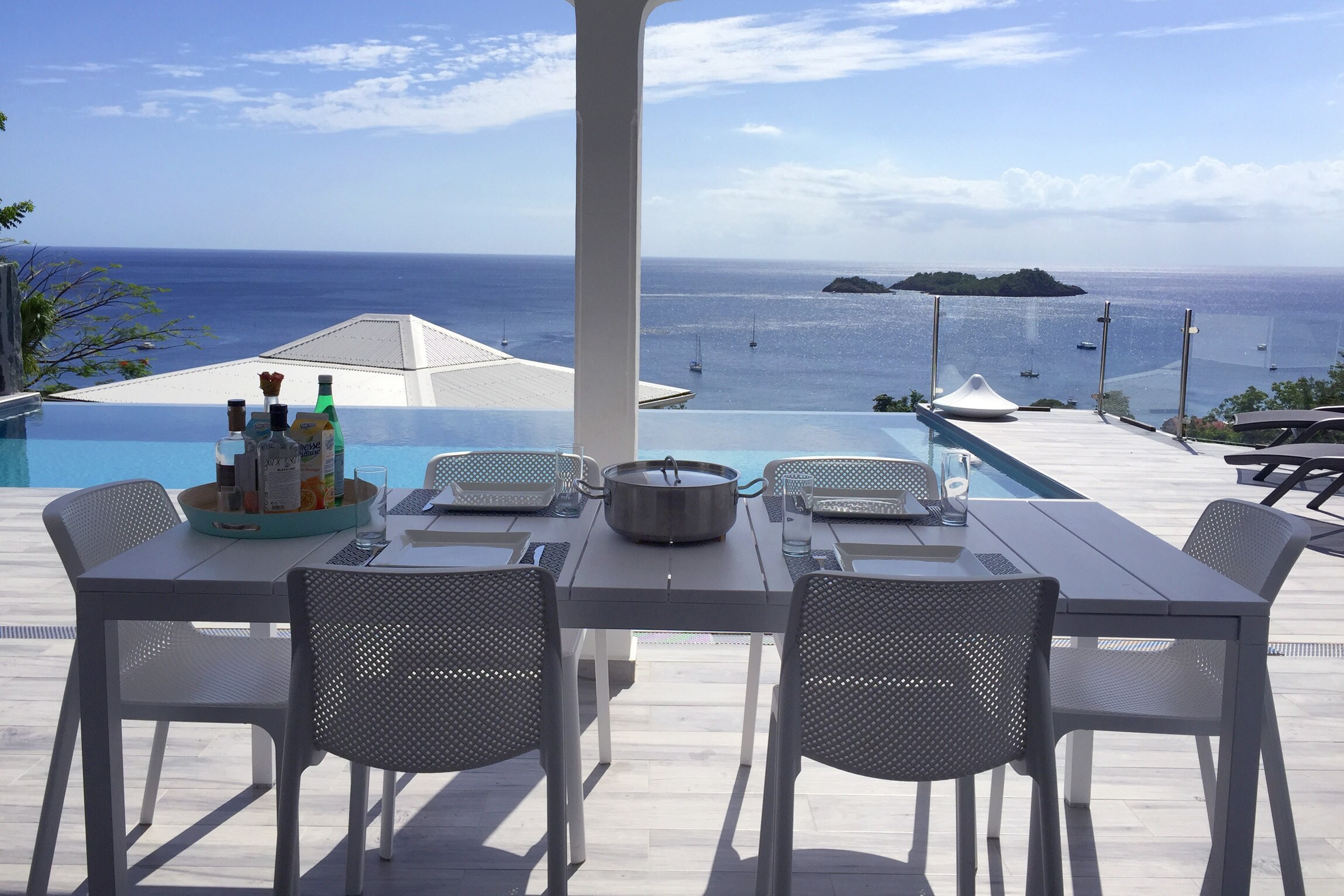 Property Image 2 - Modern Villa with Stunning View of the Caribbean Sea