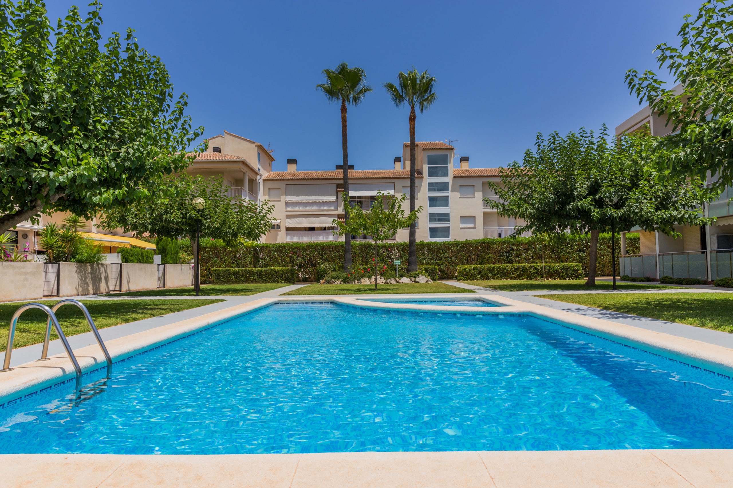 Property Image 1 - Cute 2 bedroom Apartment in Javea with Pool