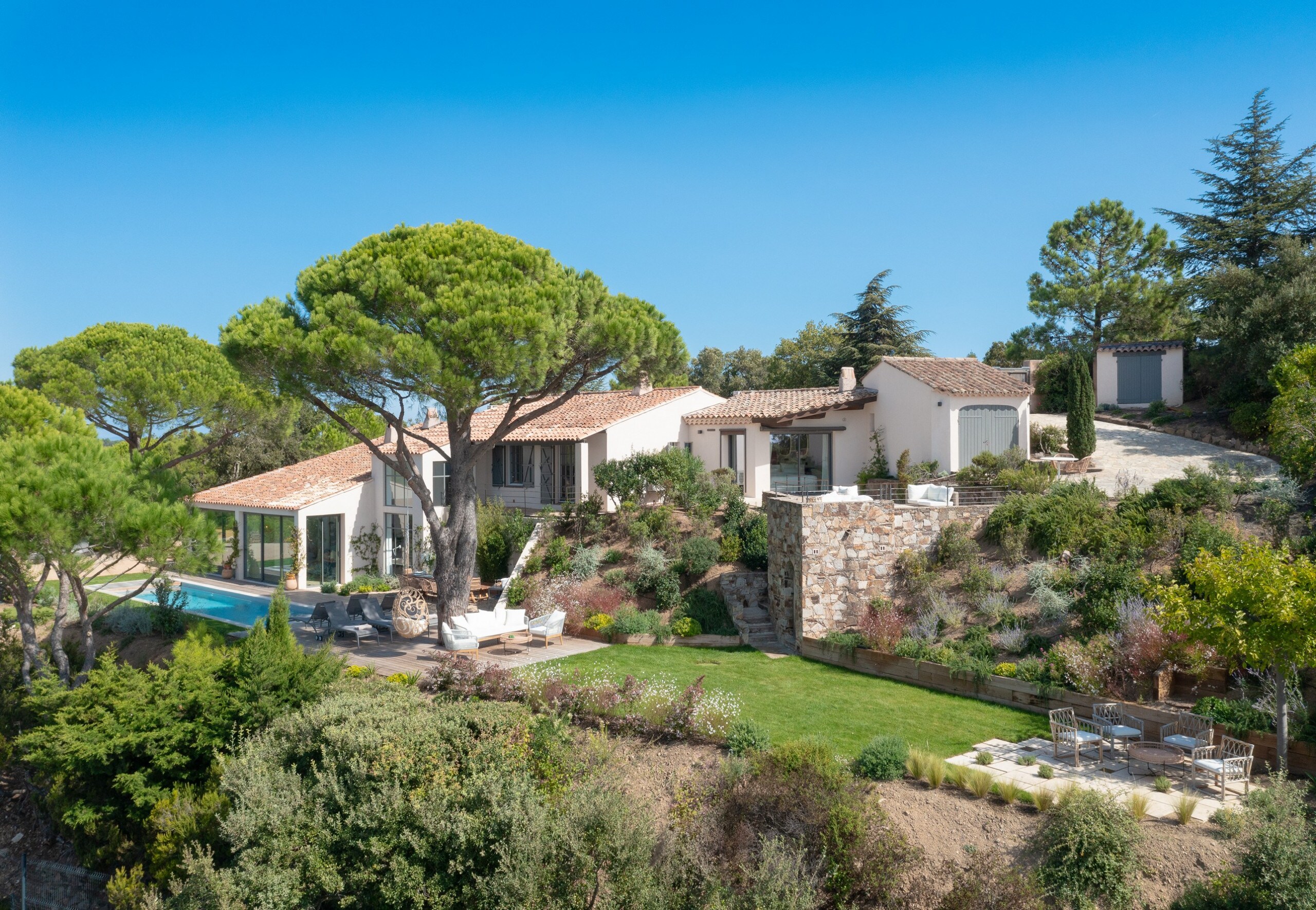 Newly Renovated 6 Bedroom Villa With Sea View In A Private Domain Home Rental In La Croix Valmer