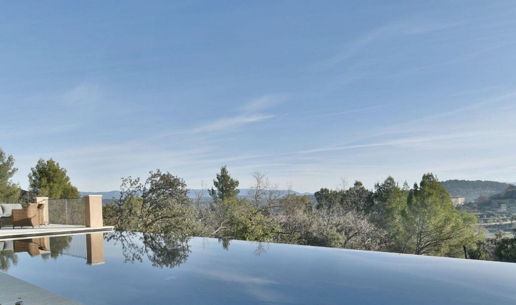 Property Image 2 - Elegant Chic Villa with Panoramic Views of the Luberon