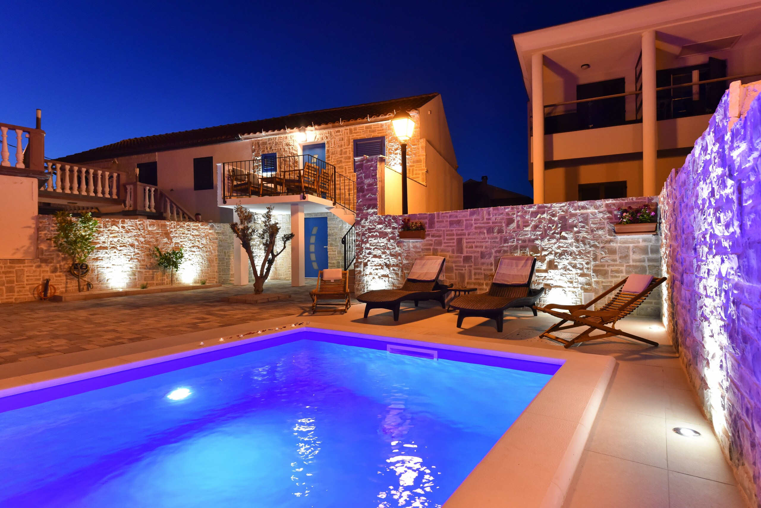 Property Image 2 - Excellent Lavish Villa with Private Terrace and Pool