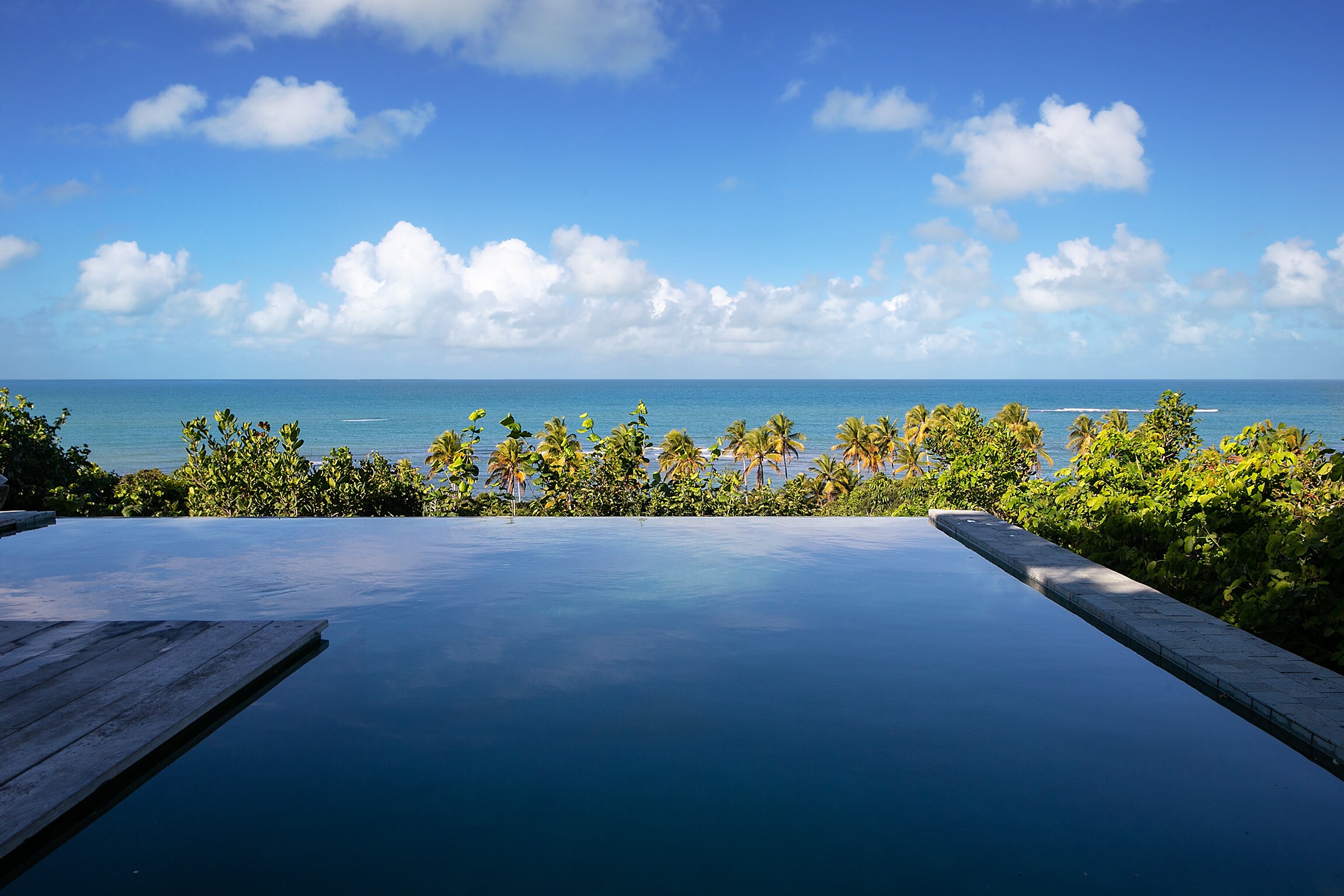 Property Image 2 - Exclusive Villa In Trancoso with Exuberant Views and Infinity Pool